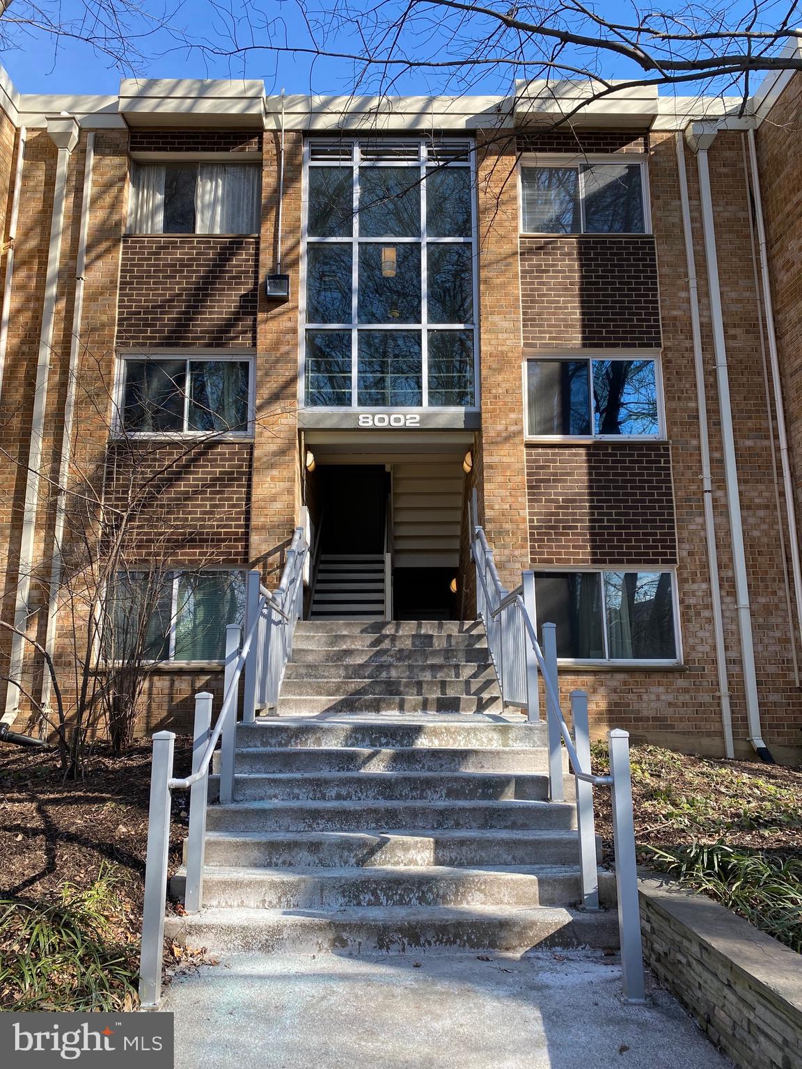 YORKTOWNE SQUARE - Residential Lease