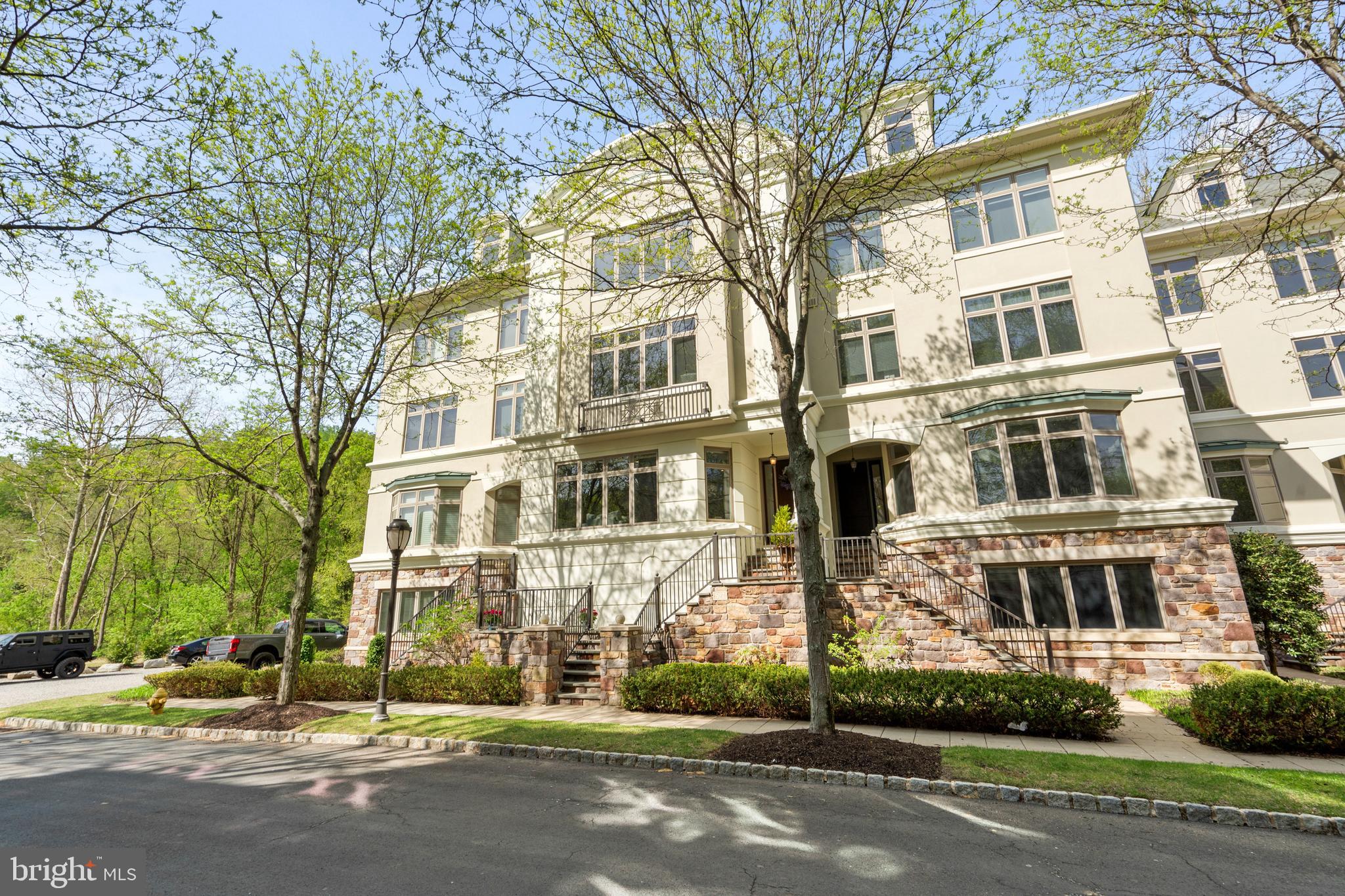 WATERVIEW - Residential