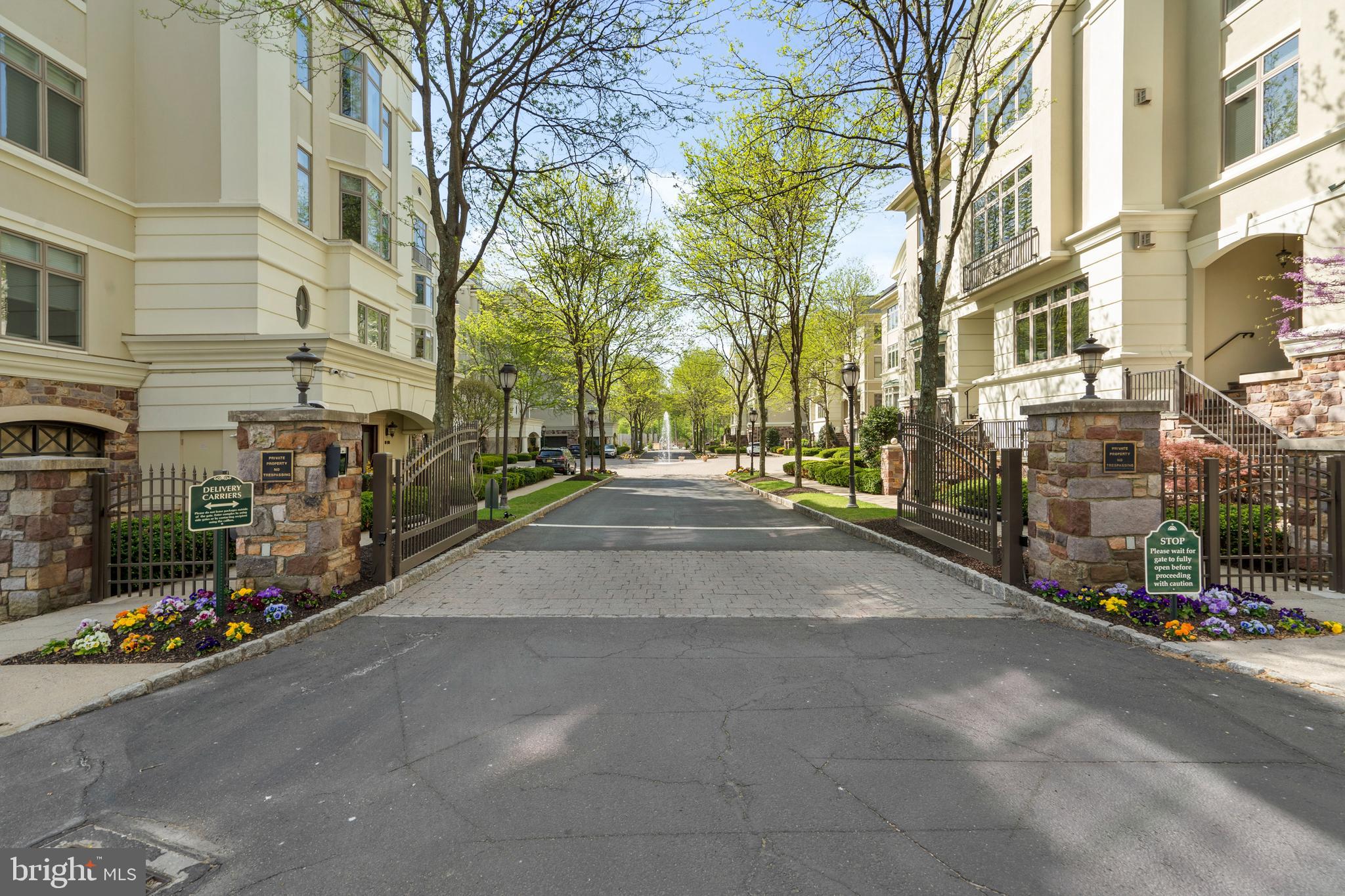 WATERVIEW - Residential