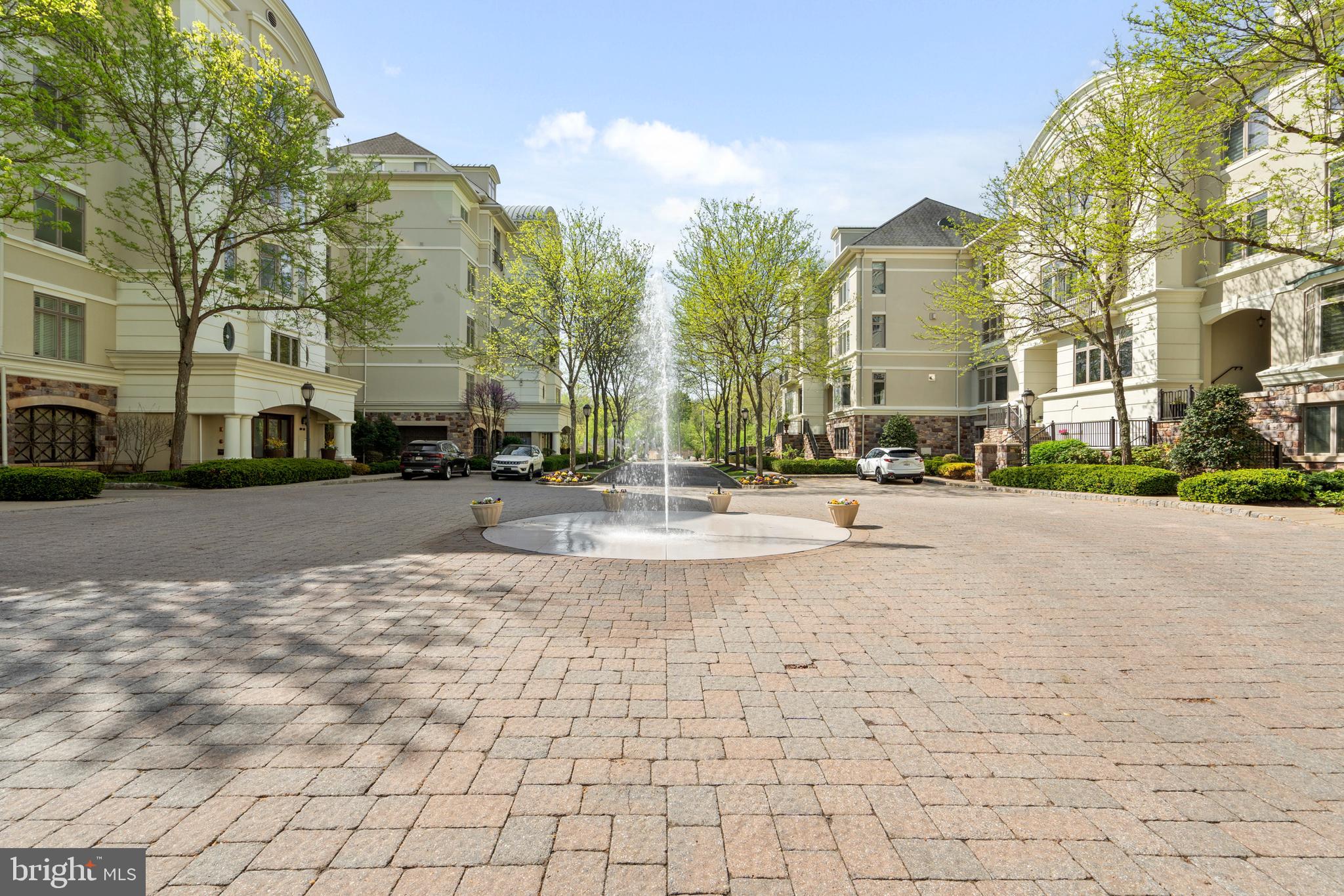 WATERVIEW - Residential