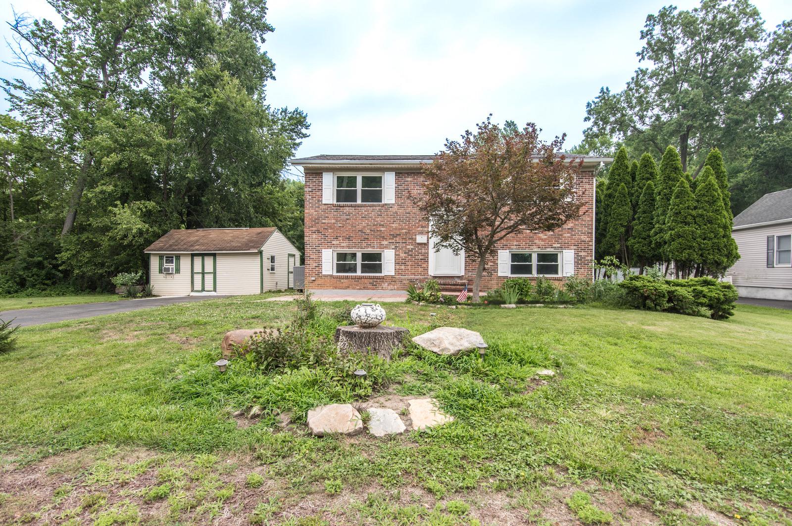 LANGHORNE GABLES - Residential