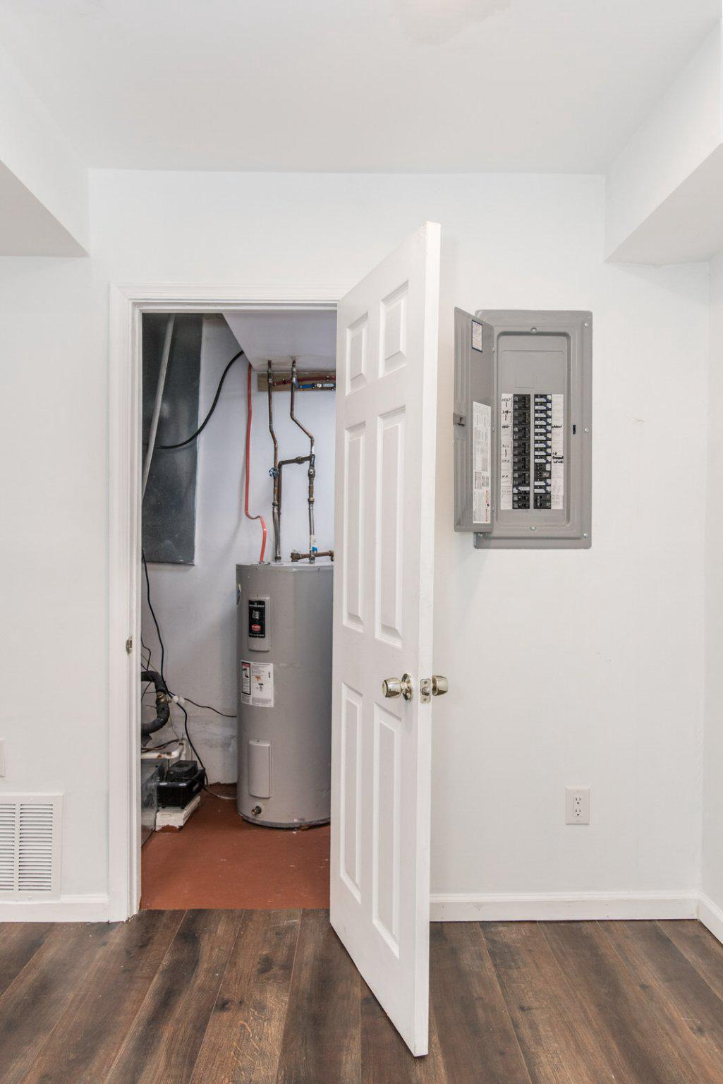 LANGHORNE GABLES - Residential