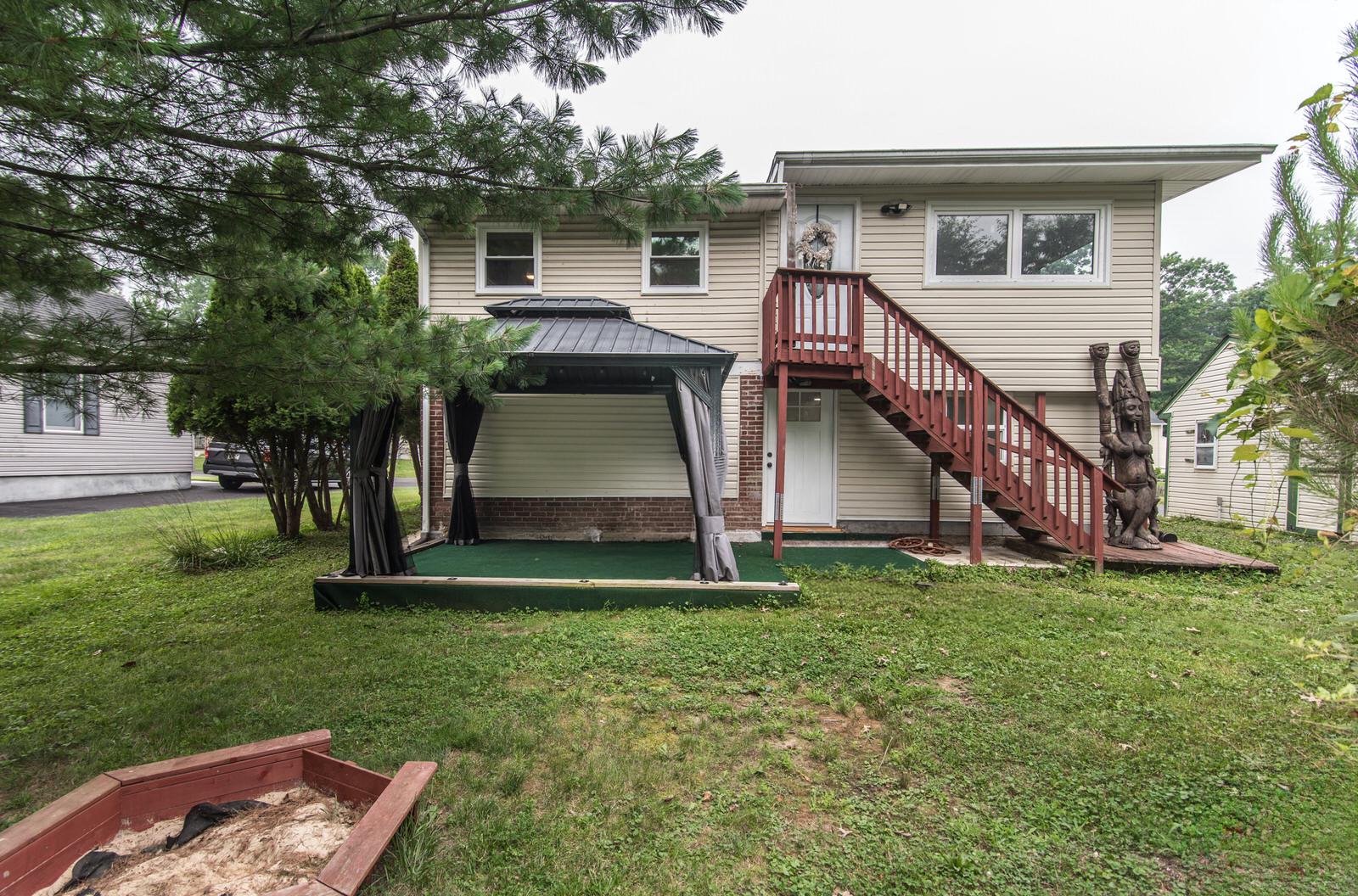 LANGHORNE GABLES - Residential