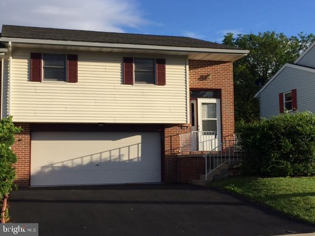 Recently remodeled, OPEN FLOOR PLAN great yard, off street parking and a 2 car garage, New Roof 4/2017 oversized patio in rear,. CATHEDRAL CEILING, SKYLIGHT OVER KITCHEN, WOOD STOVE IN Family Room  SHELVING IN 2-CAR GARAGE STAYS close to shopping and major roads.