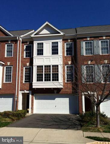 GROVE AT HUNTLEY MEADOWS - Residential Lease