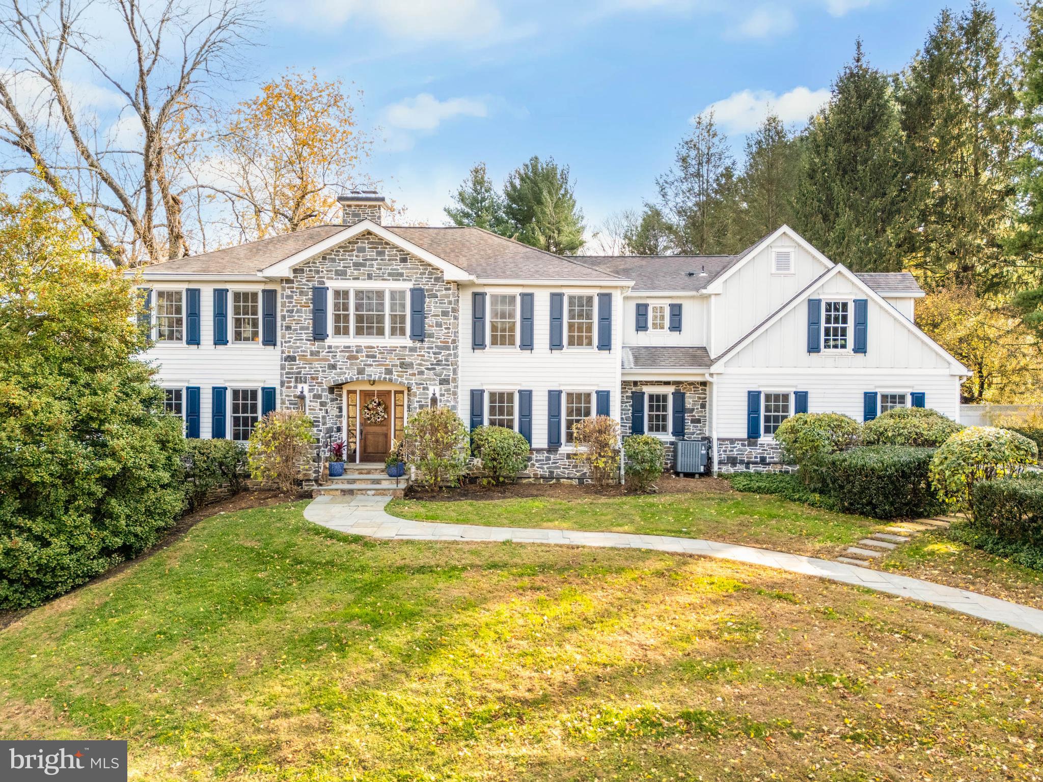 RADNOR HUNT - Residential