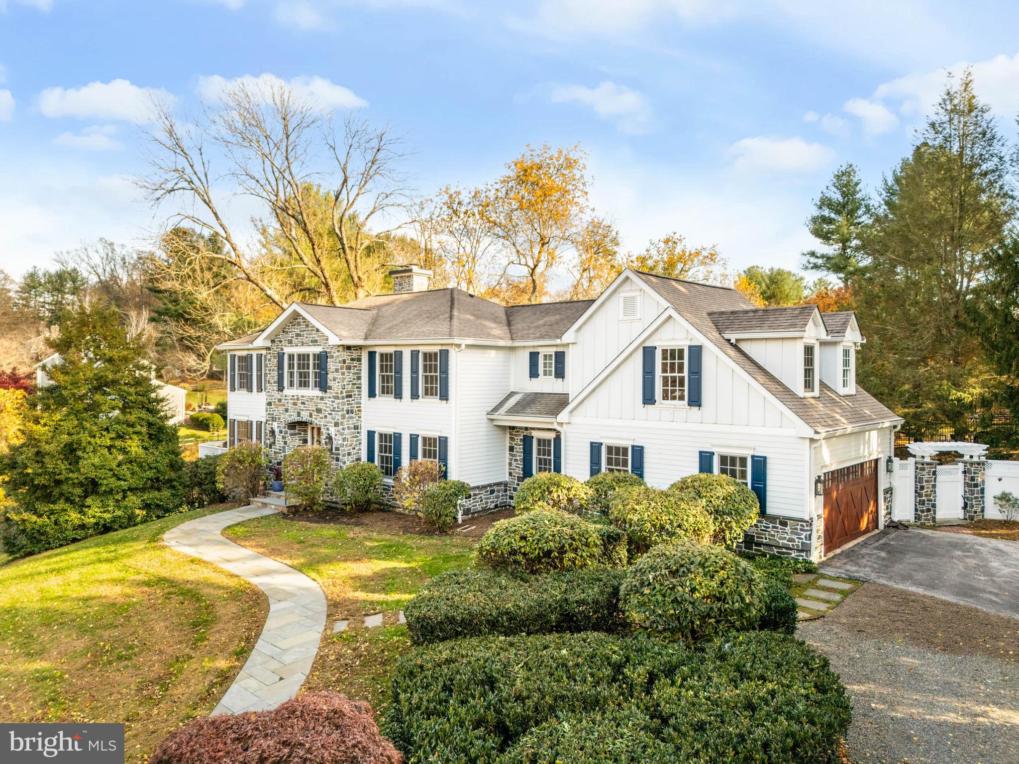 RADNOR HUNT - Residential