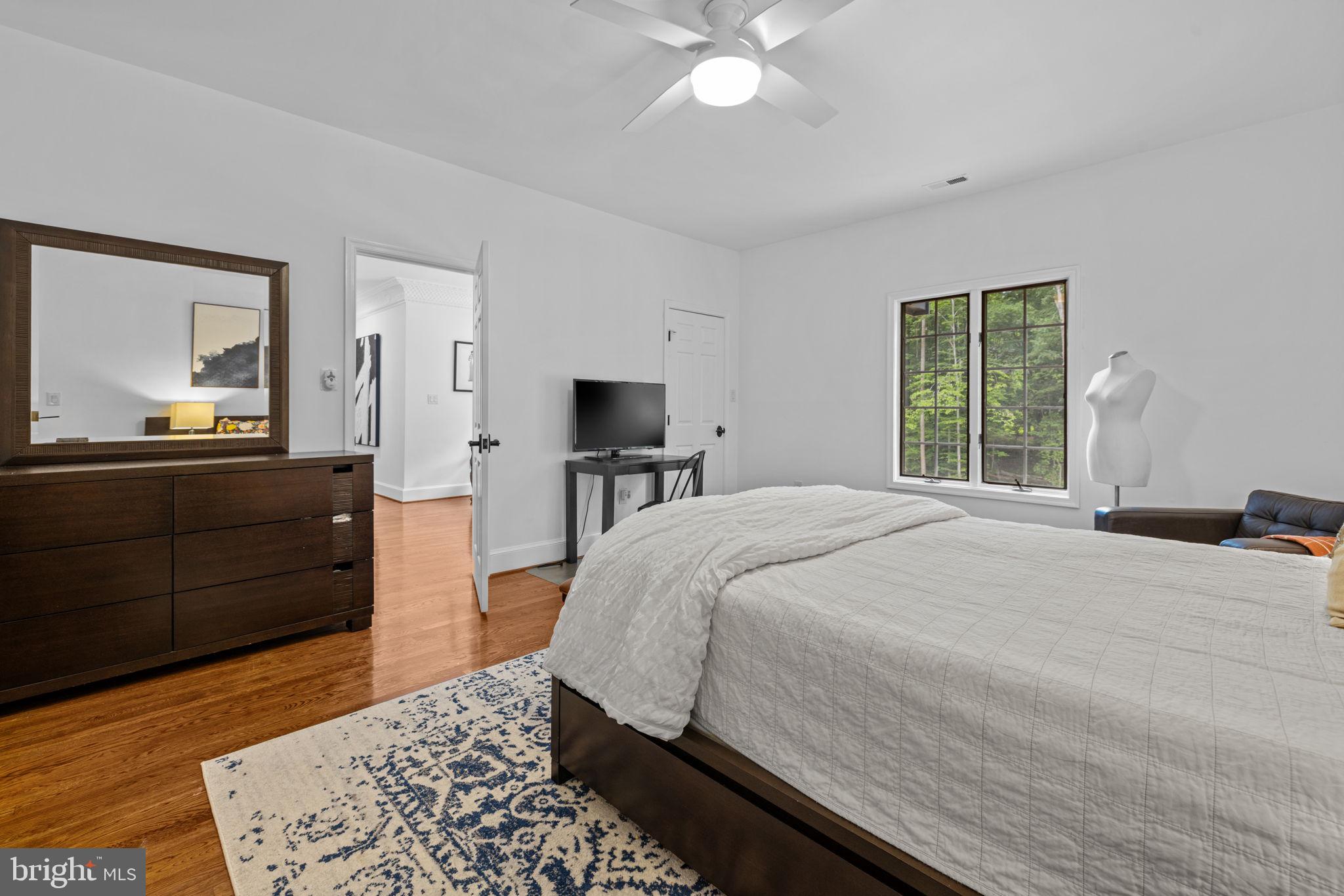 DOMINION VALLEY HUNT - Residential