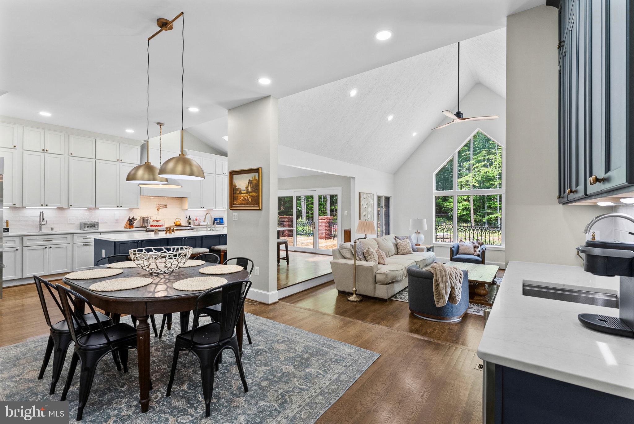 DOMINION VALLEY HUNT - Residential