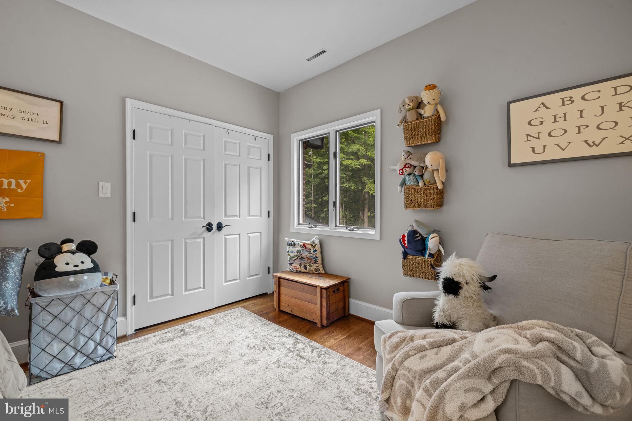DOMINION VALLEY HUNT - Residential