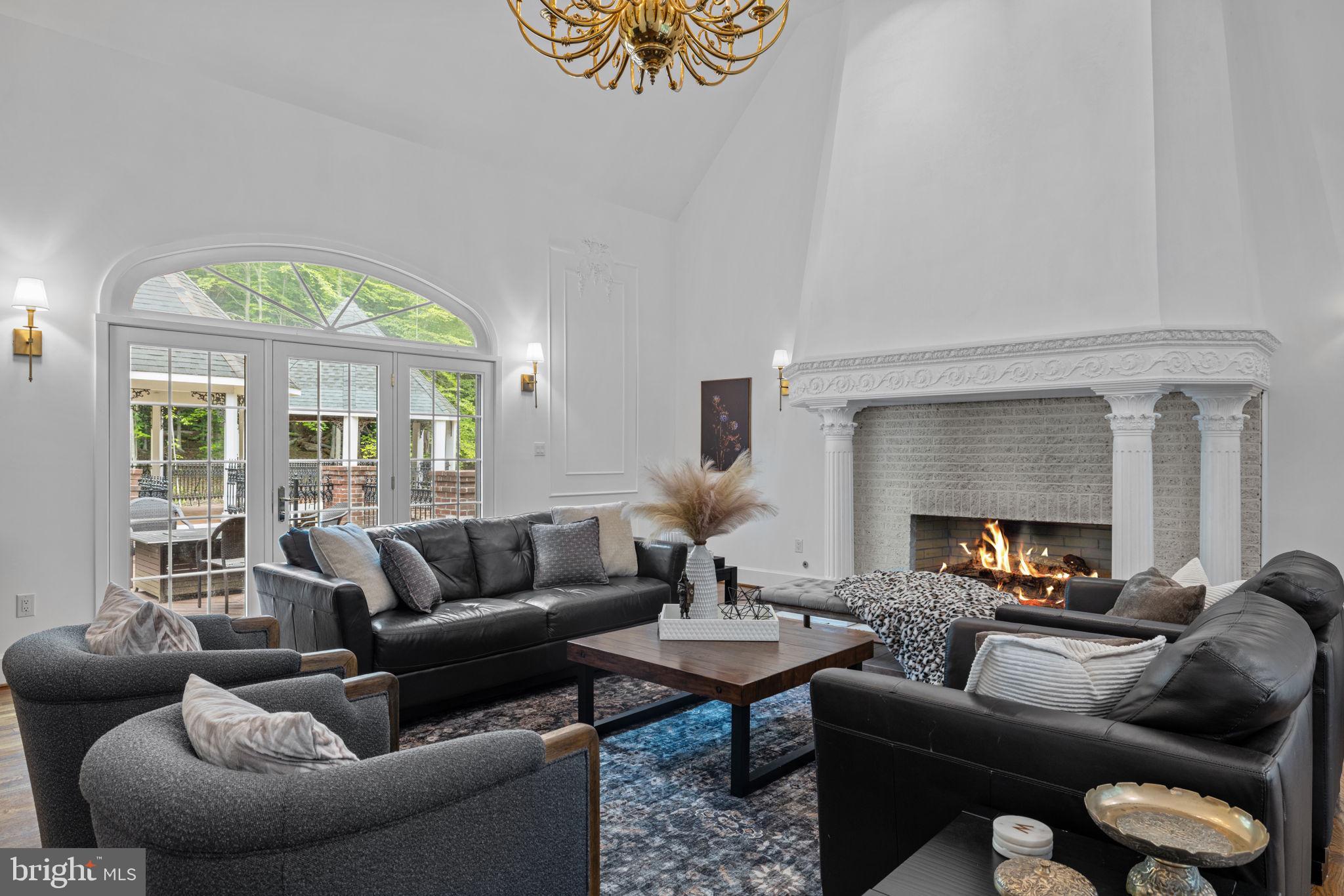 DOMINION VALLEY HUNT - Residential