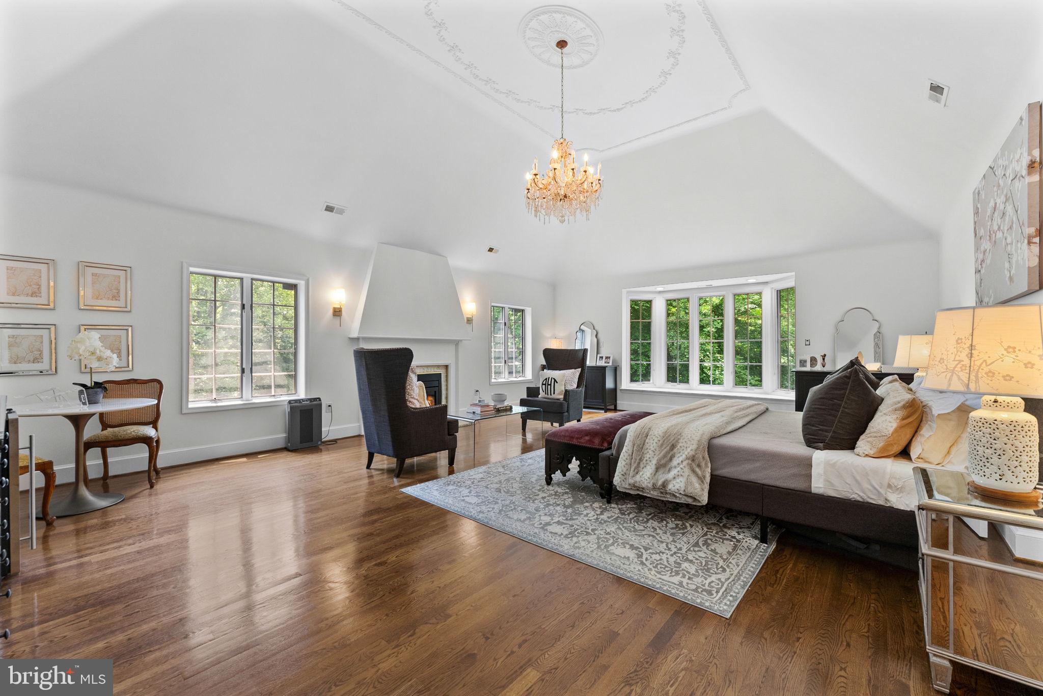 DOMINION VALLEY HUNT - Residential