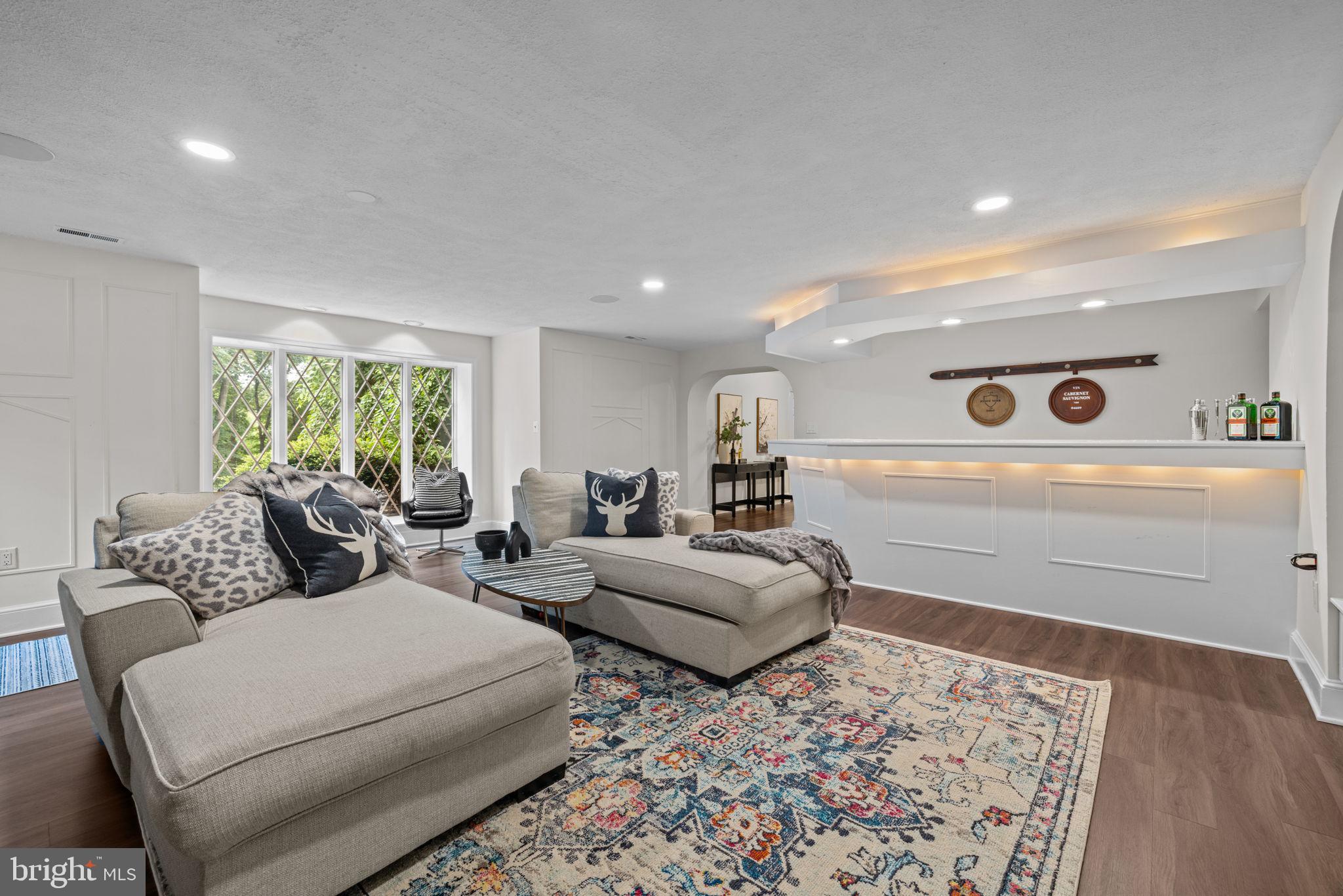 DOMINION VALLEY HUNT - Residential