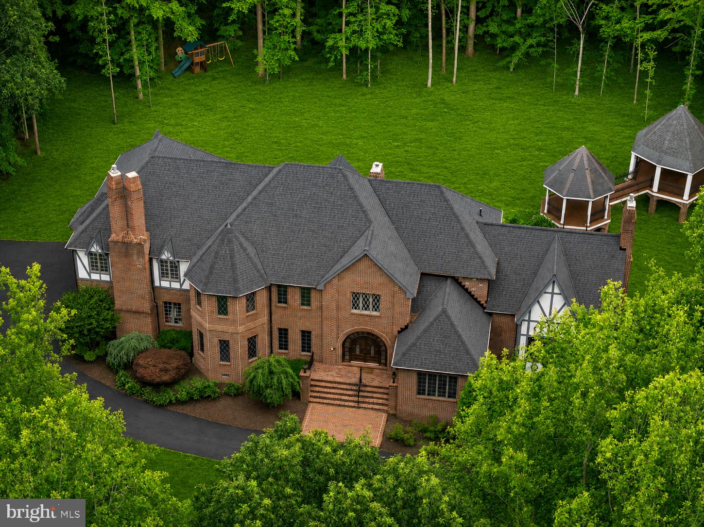 DOMINION VALLEY HUNT - Residential