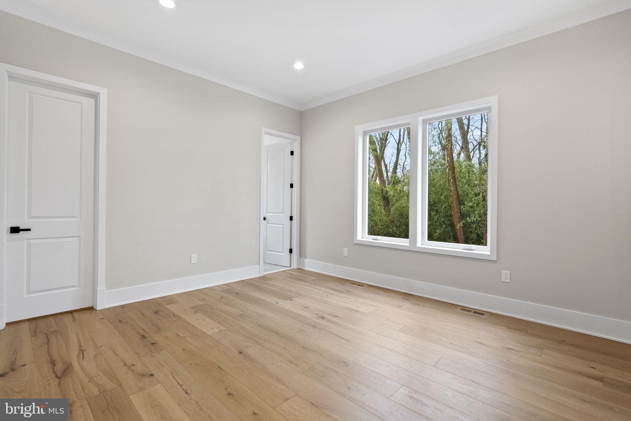 BURNING TREE VALLEY - Residential