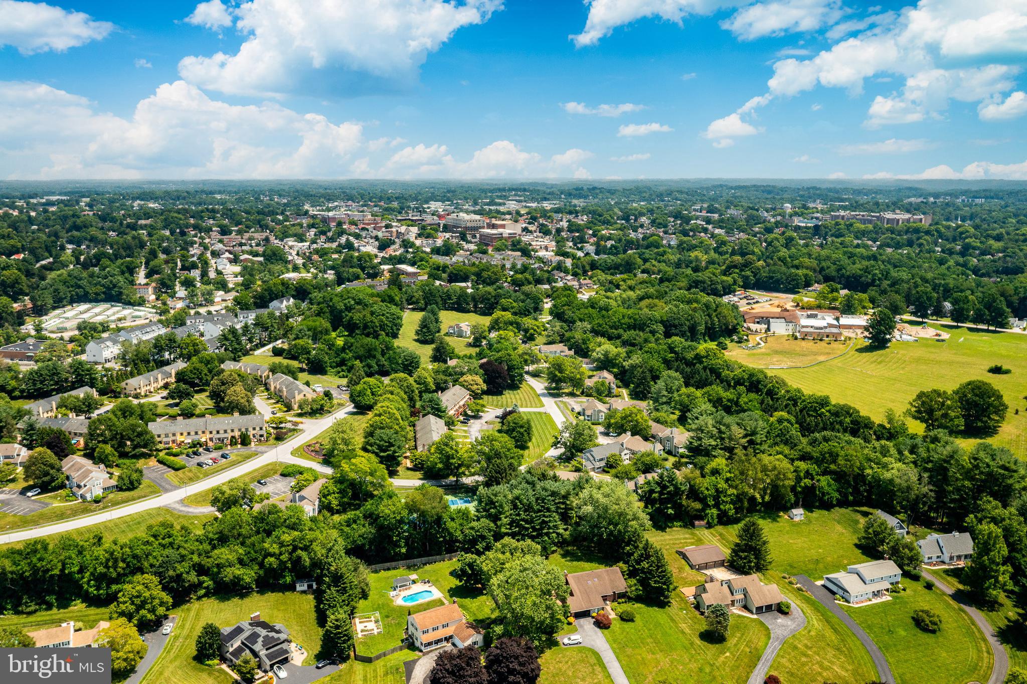 BRADFORD SQUARE - Residential
