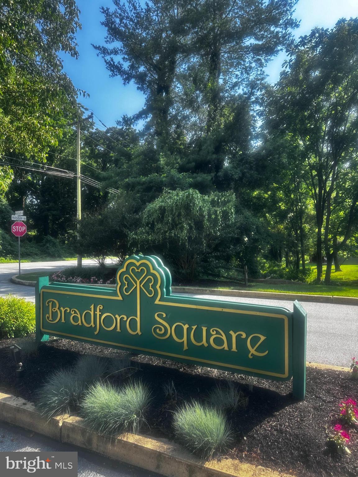 BRADFORD SQUARE - Residential