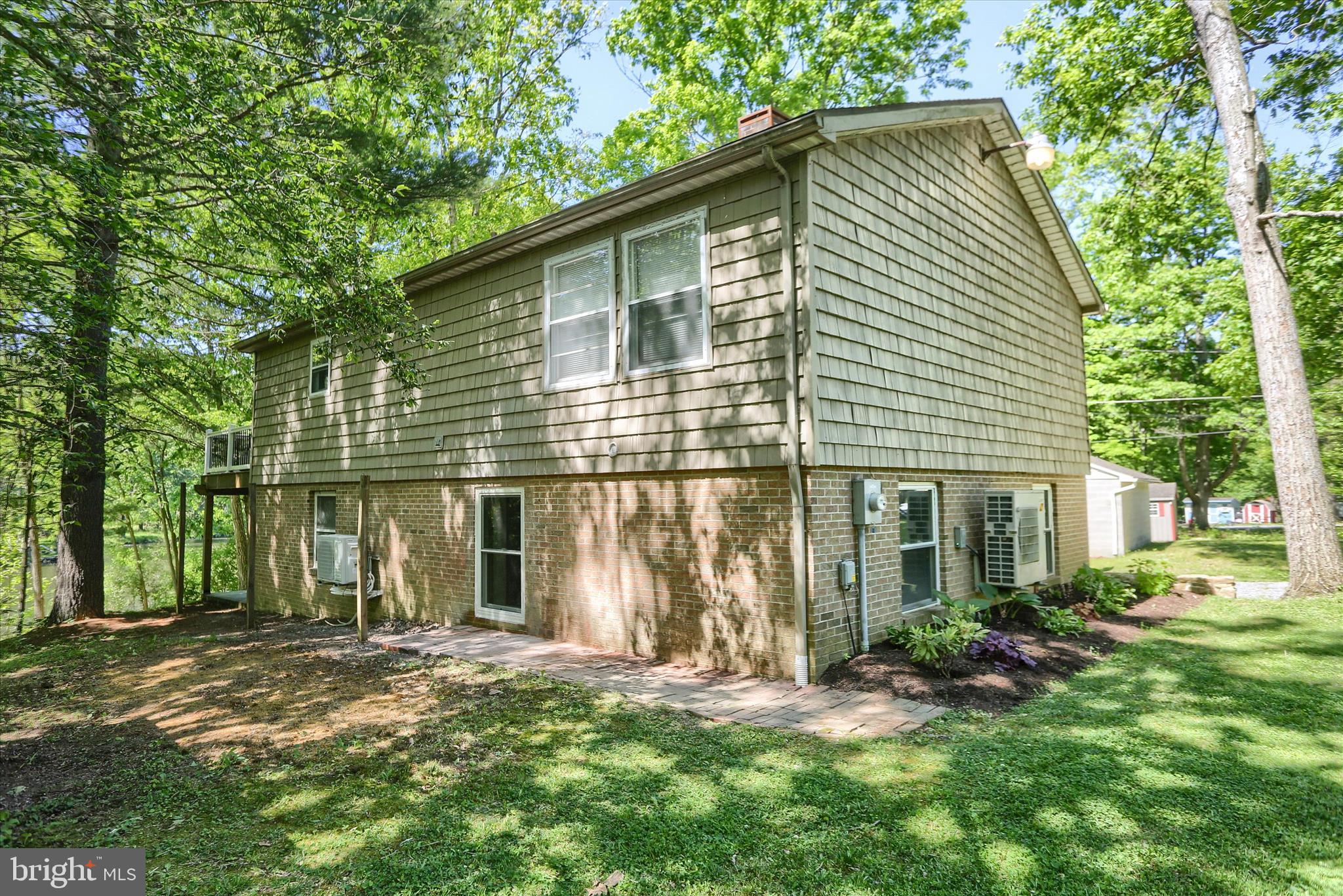 CAMP STRAUSS - Residential