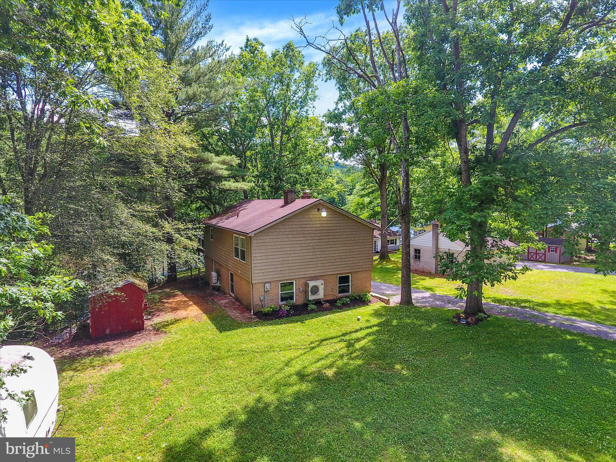 CAMP STRAUSS - Residential