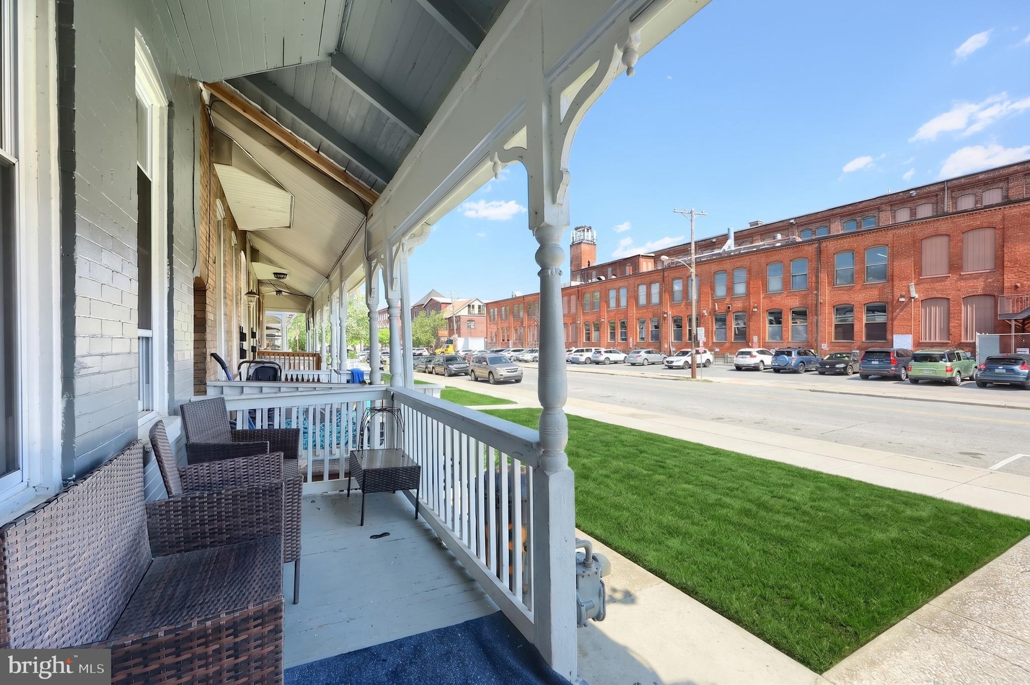 THE AVENUES - Residential