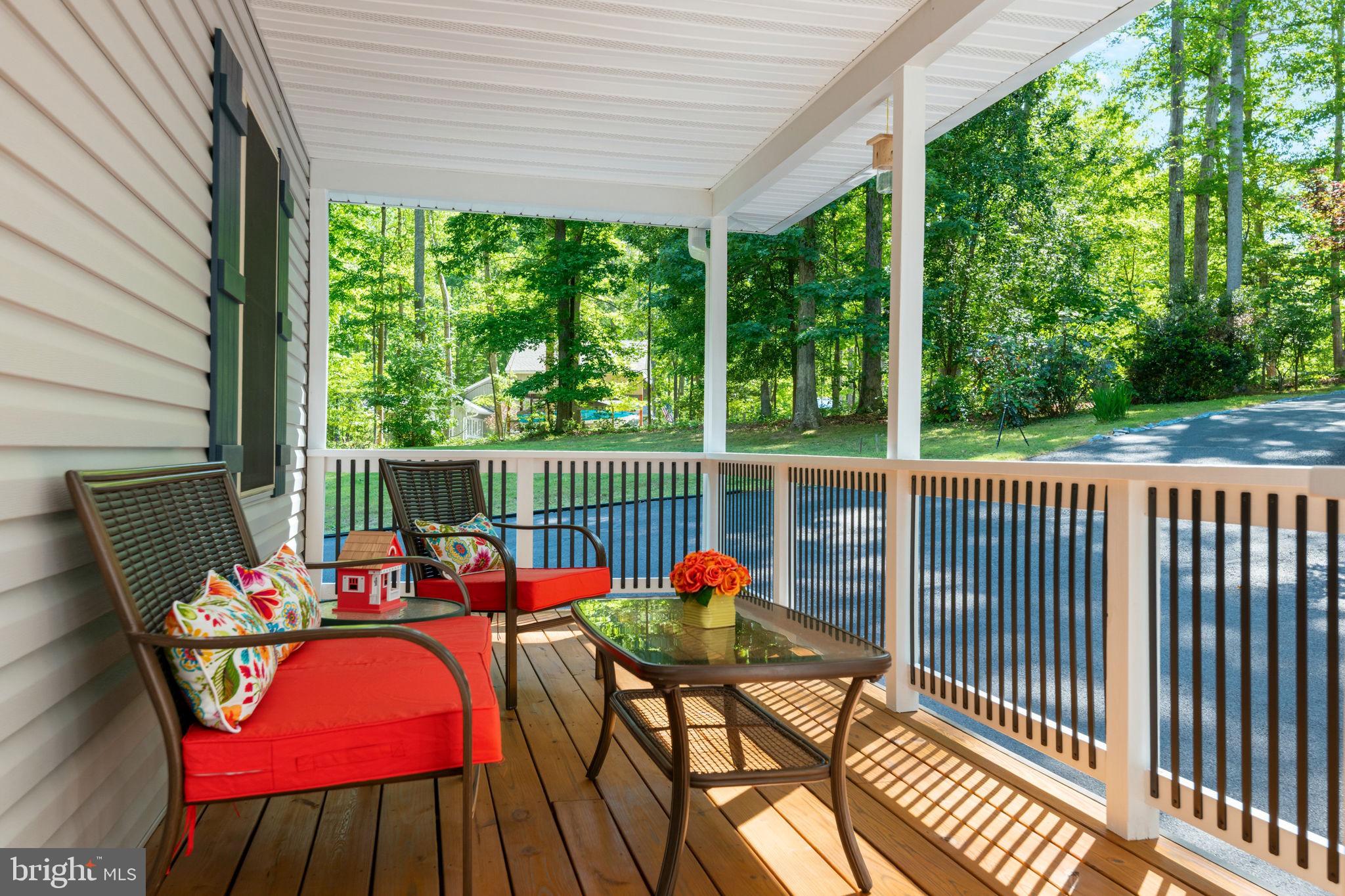 SHOREWOOD - Residential