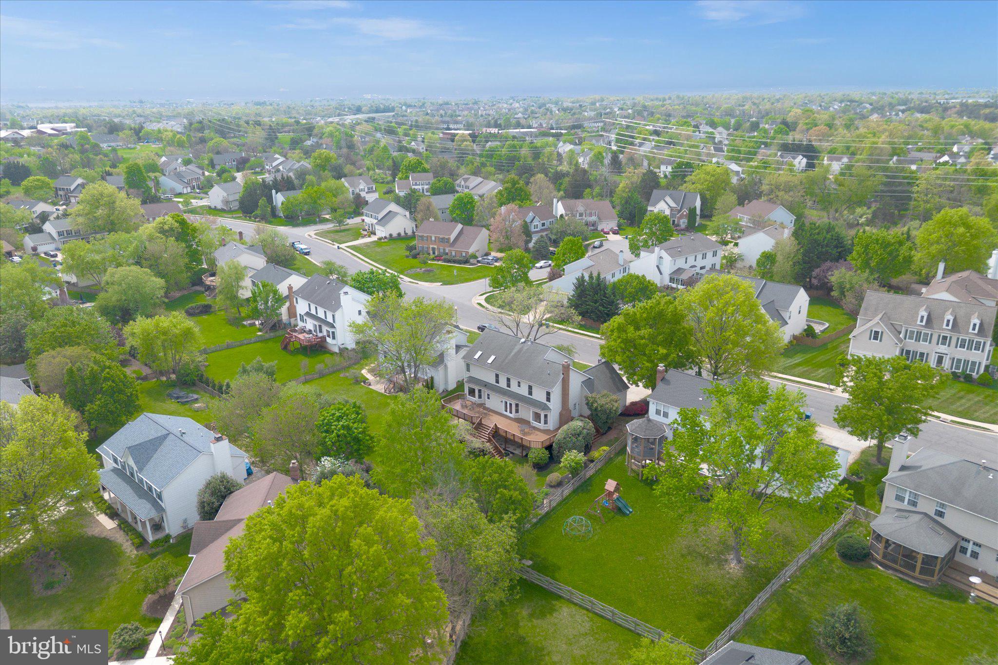 ASHBURN VILLAGE - Residential