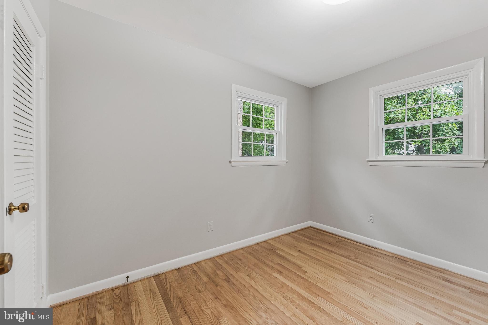 BARCROFT - Residential