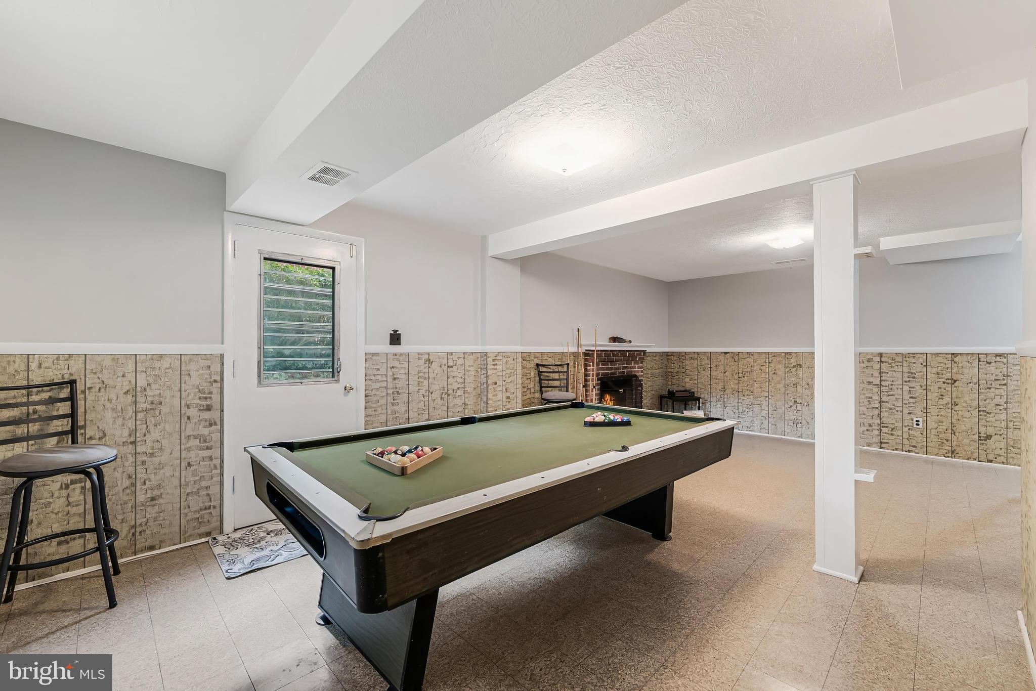 BARCROFT - Residential