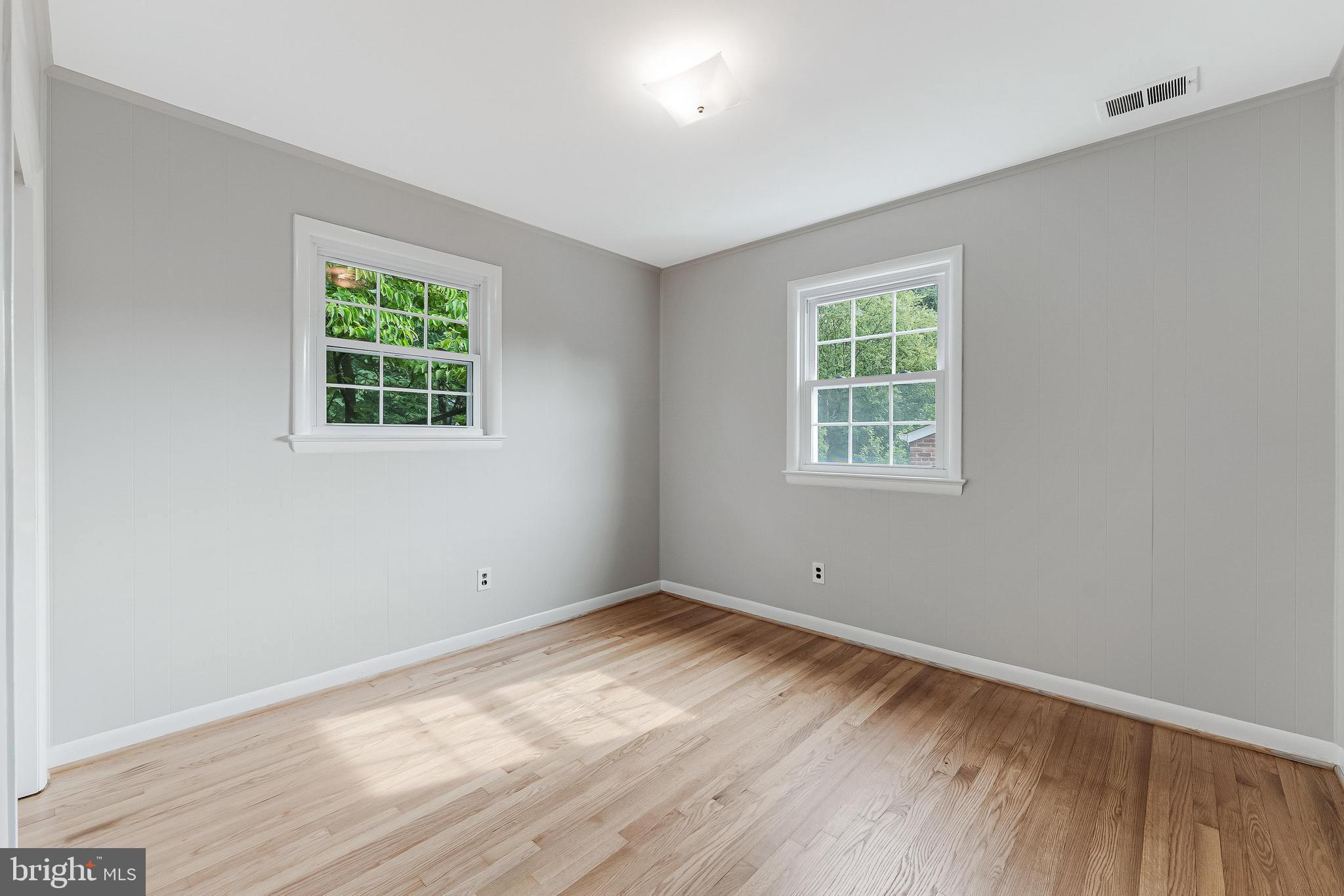 BARCROFT - Residential