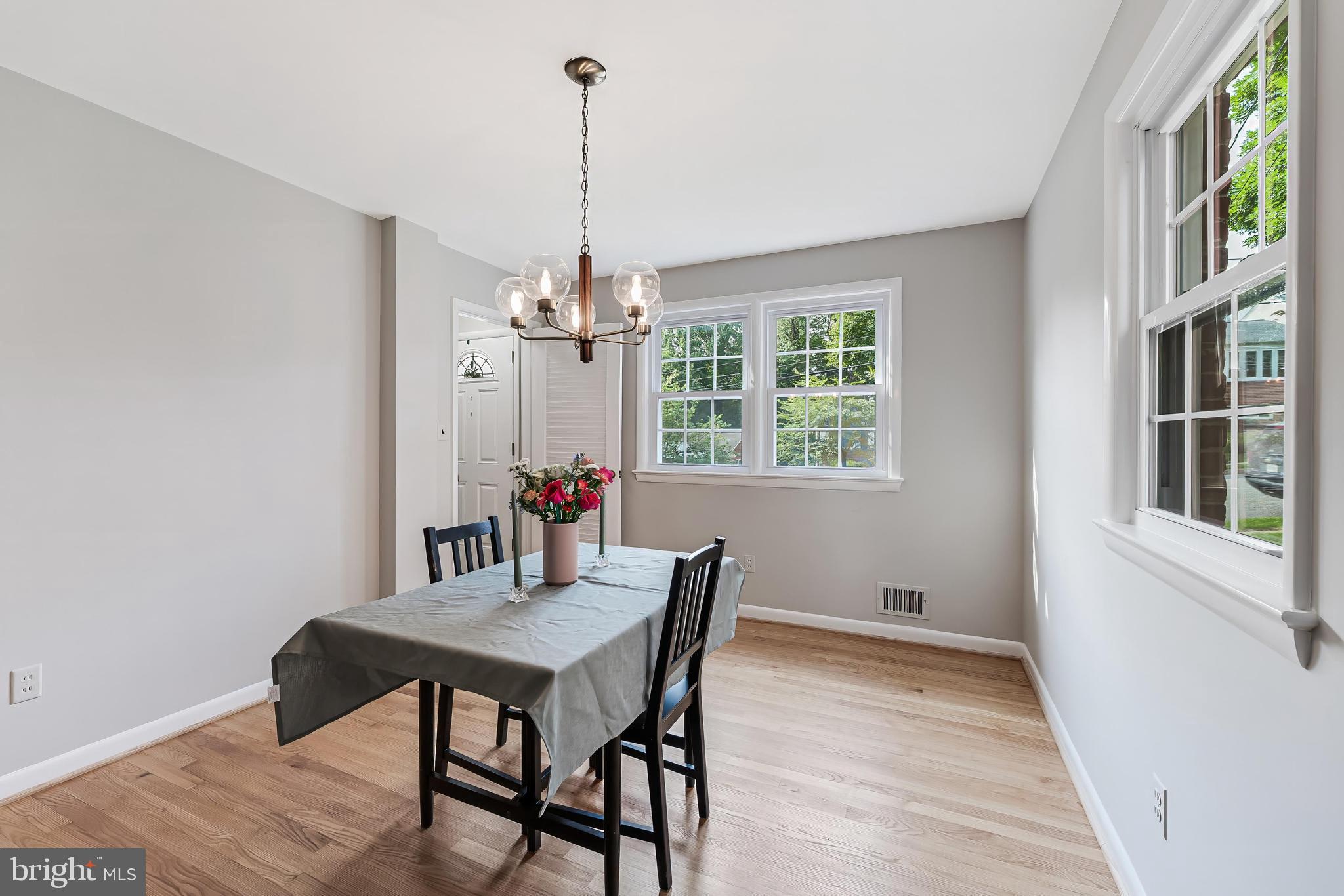 BARCROFT - Residential