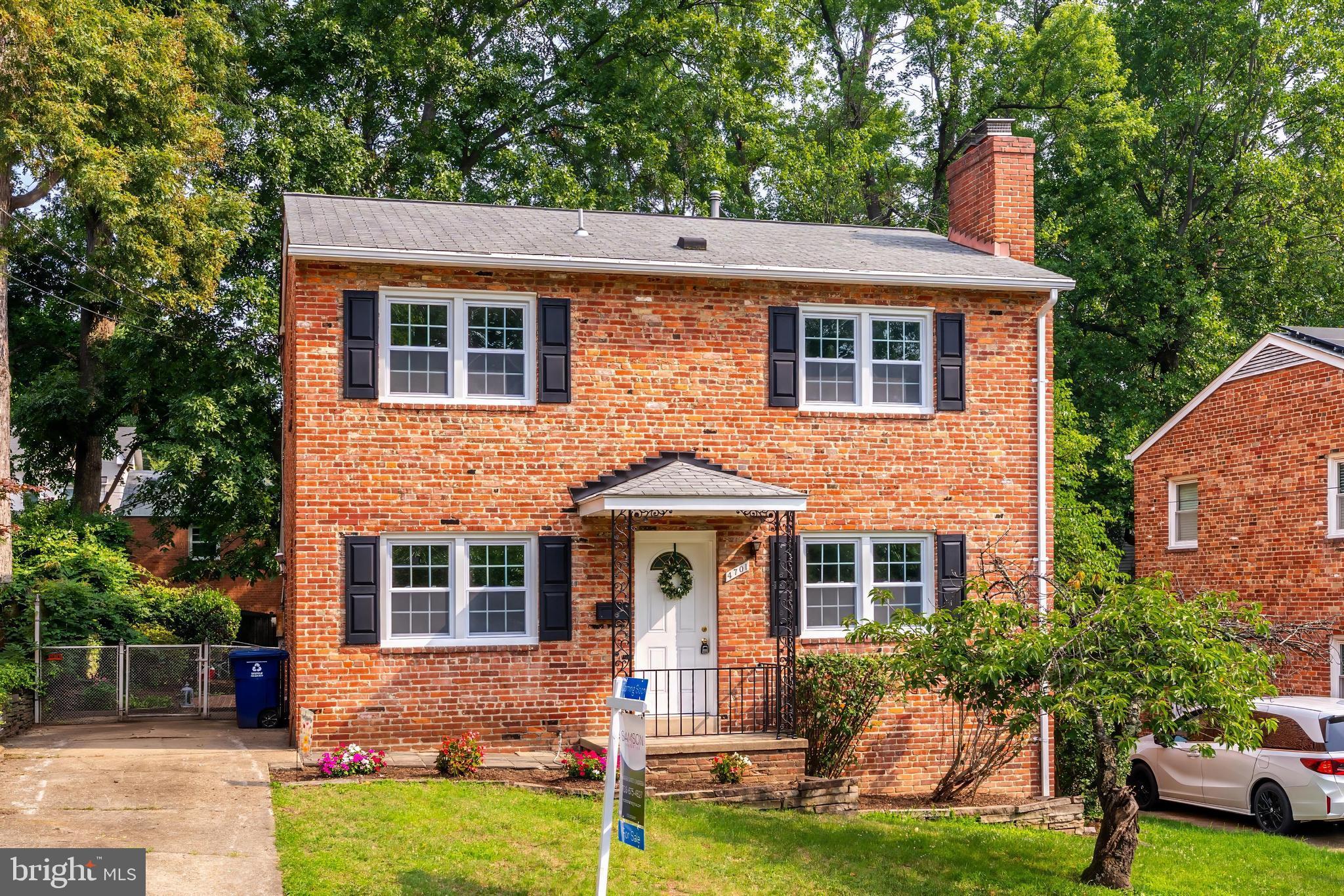 BARCROFT - Residential