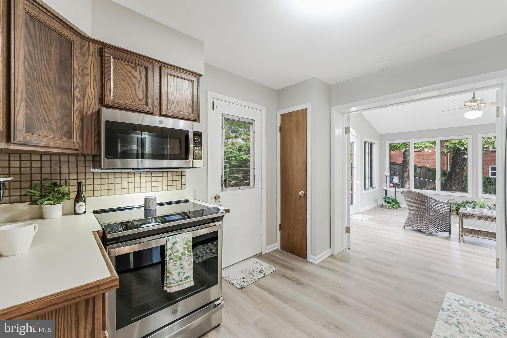 BARCROFT - Residential