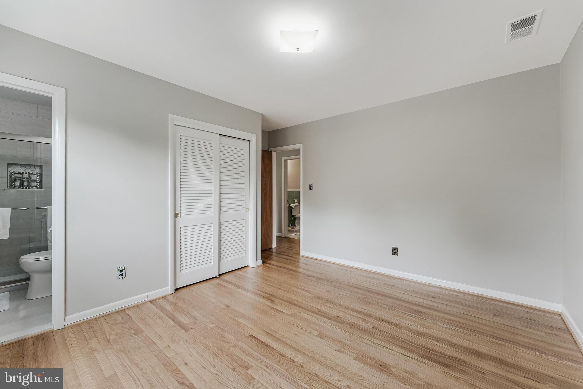 BARCROFT - Residential