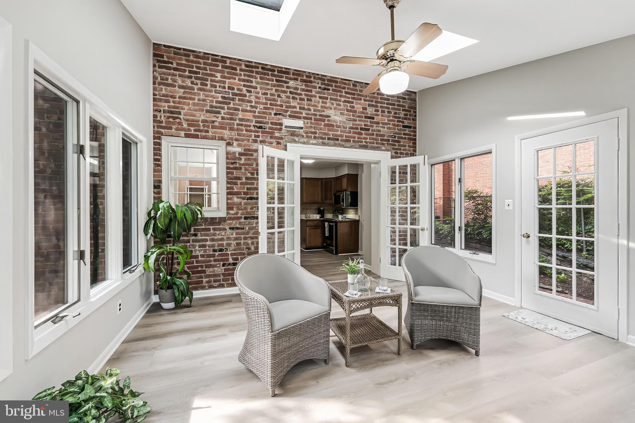 BARCROFT - Residential
