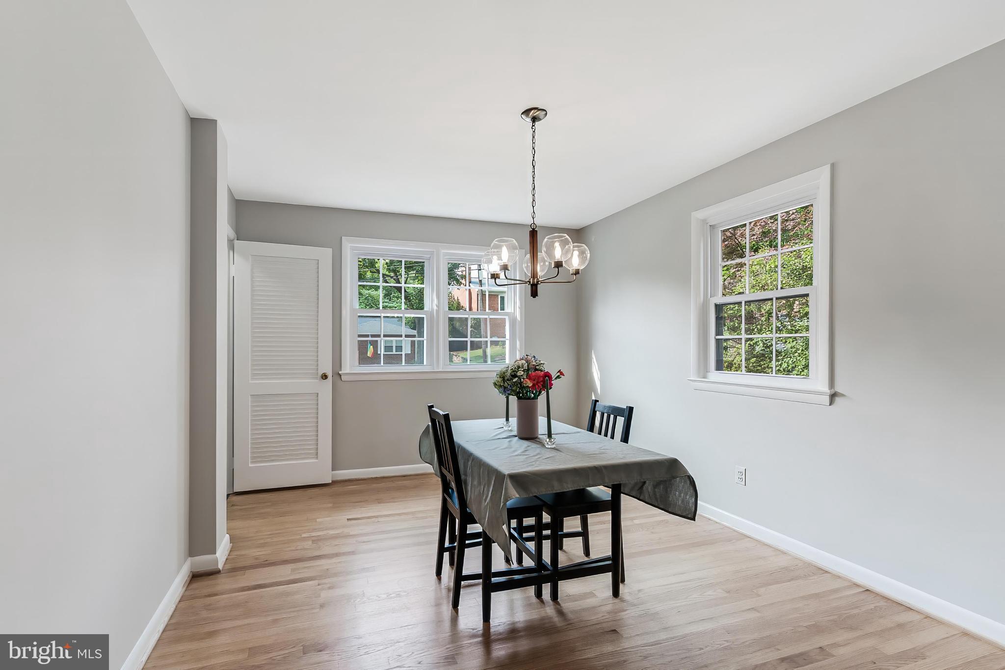 BARCROFT - Residential