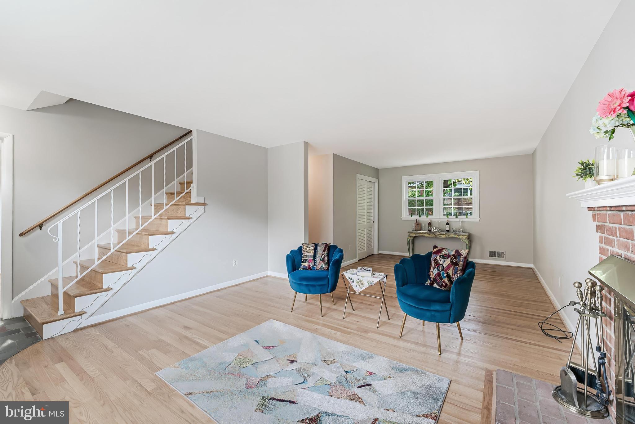 BARCROFT - Residential