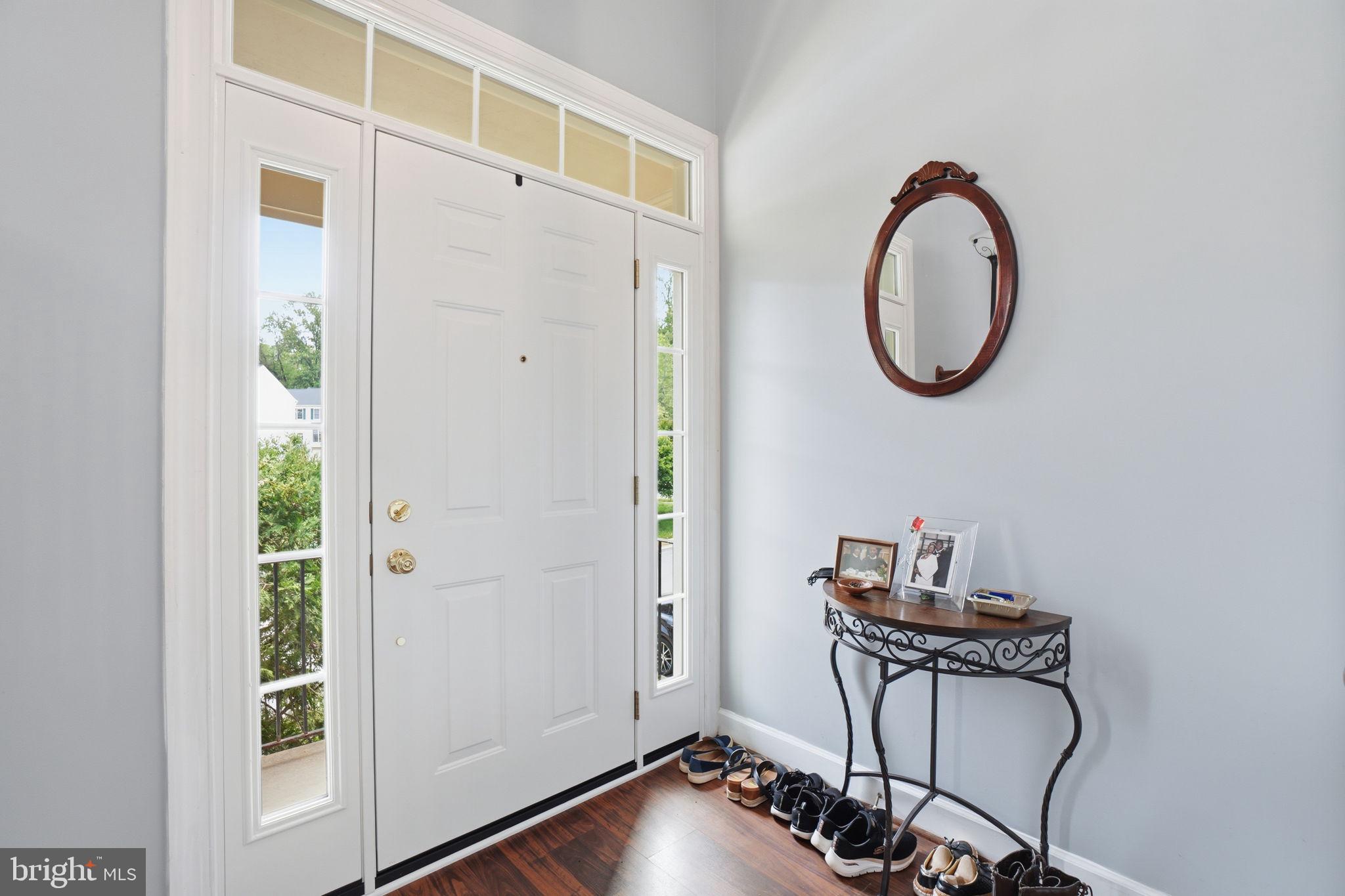 OVERLOOK POINTE - Residential