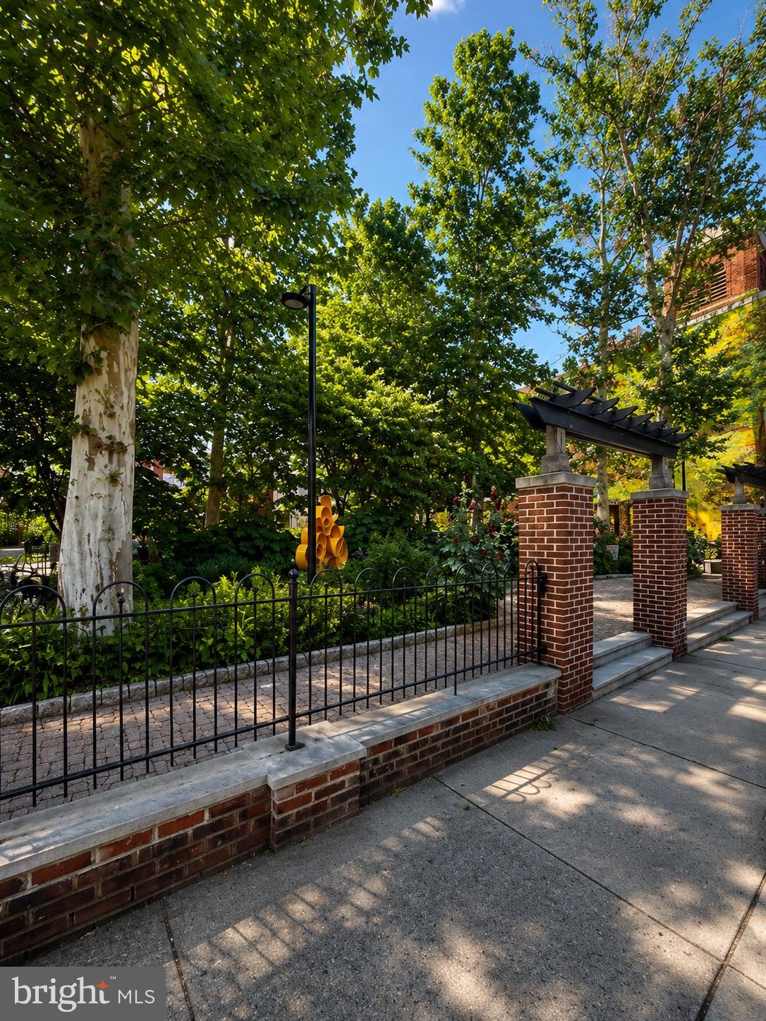 BELLA VISTA - Residential