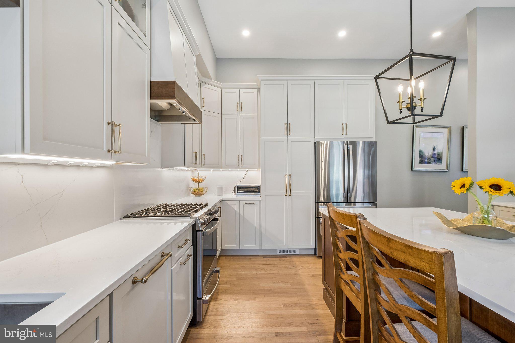 BELLA VISTA - Residential