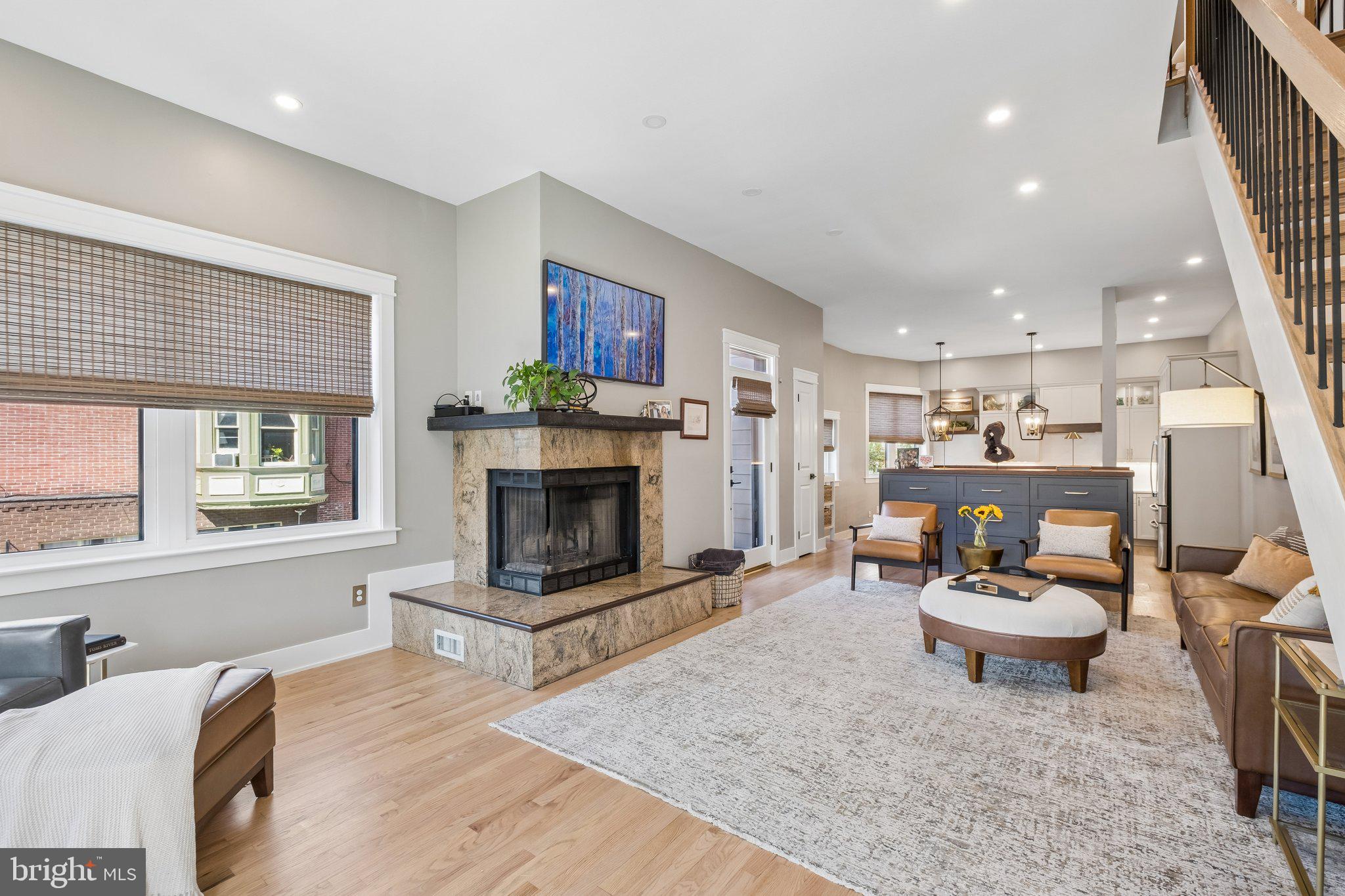 BELLA VISTA - Residential