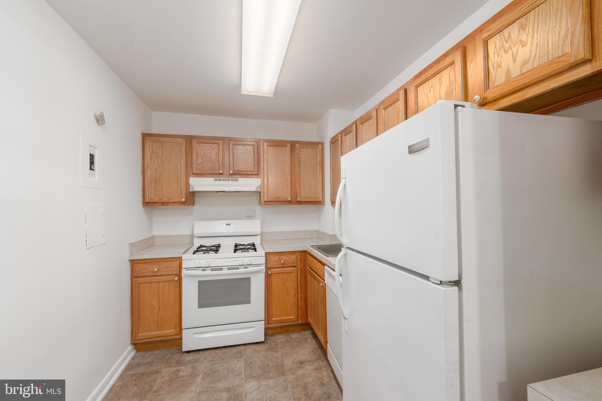 PIKESVILLE - Residential