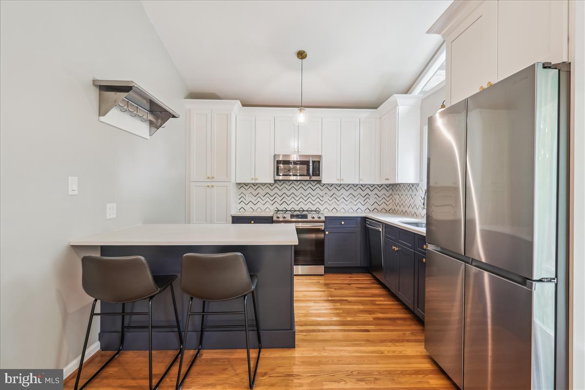 WESTVIEW HILLS - Residential