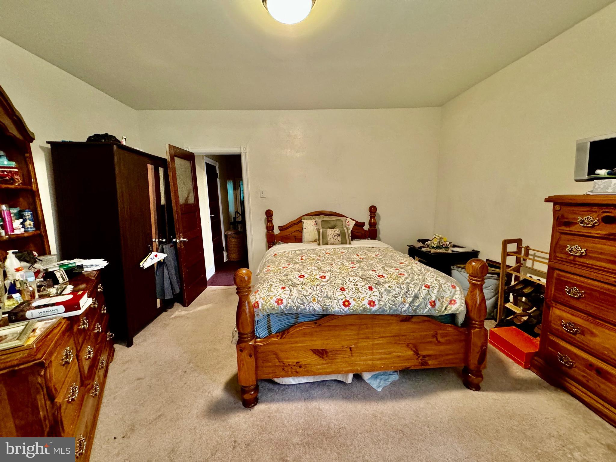 LOGAN - Residential