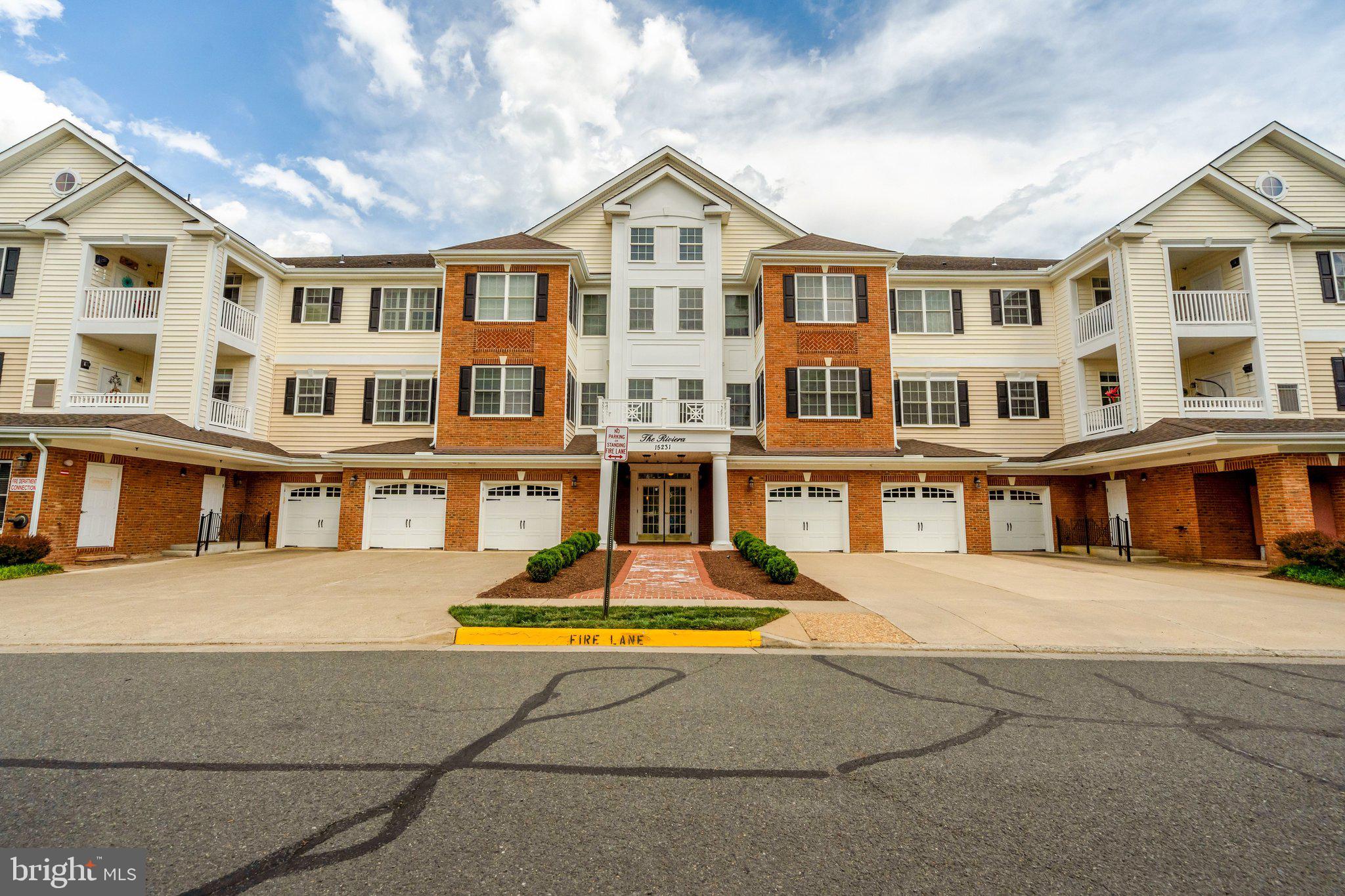 REGENCY AT DOMINION VALLEY - Residential