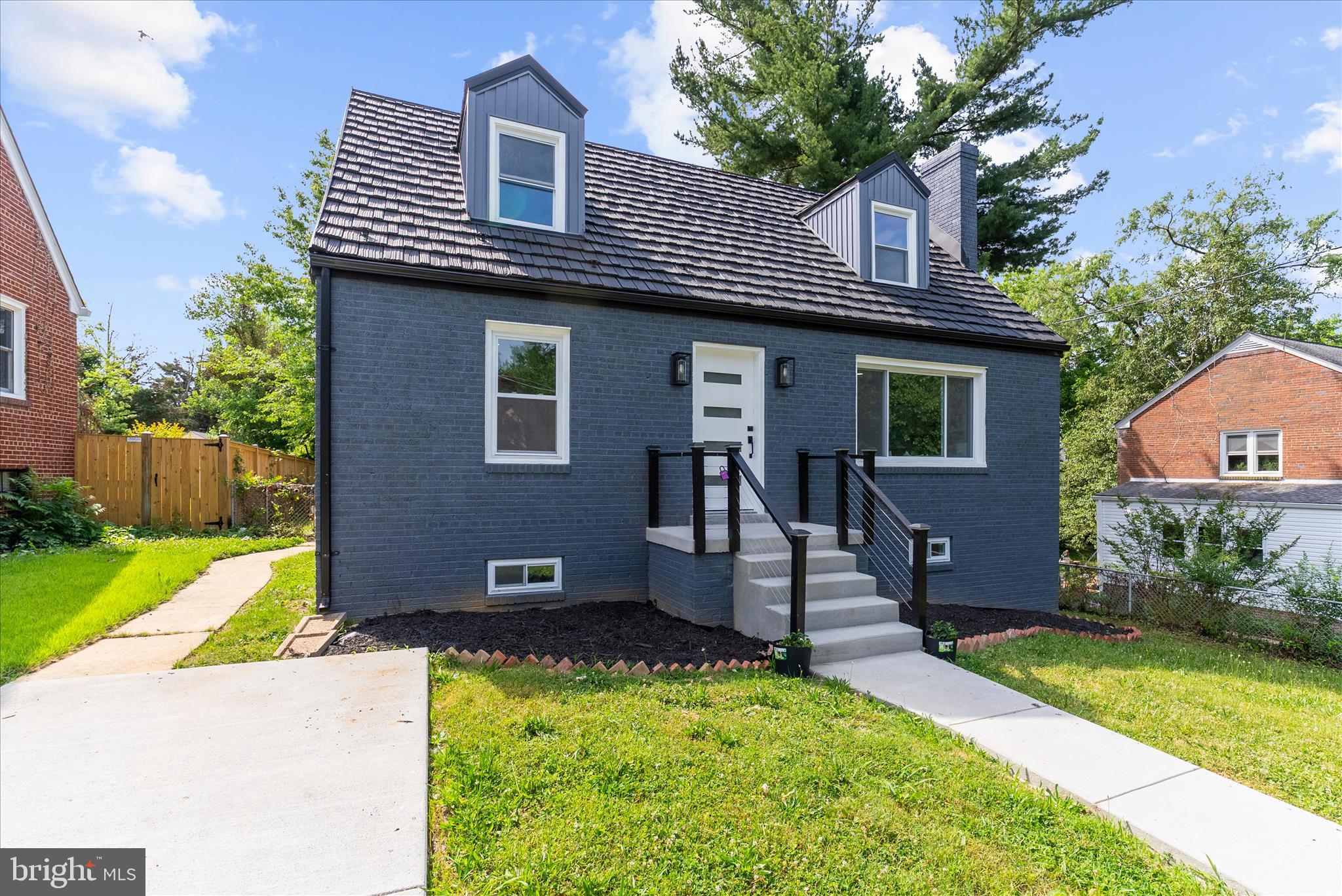 TEMPLE HEIGHTS - Residential