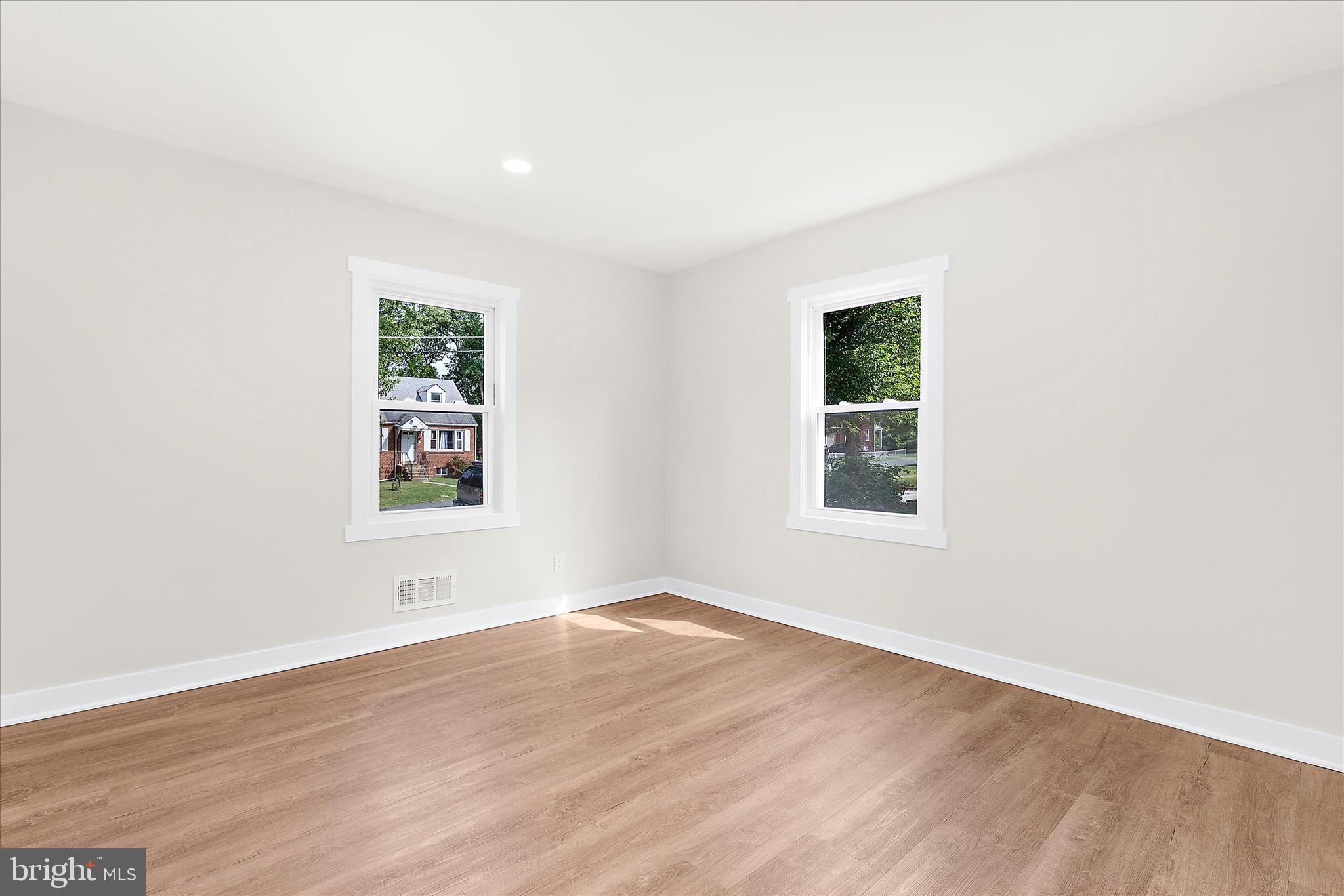 TEMPLE HEIGHTS - Residential