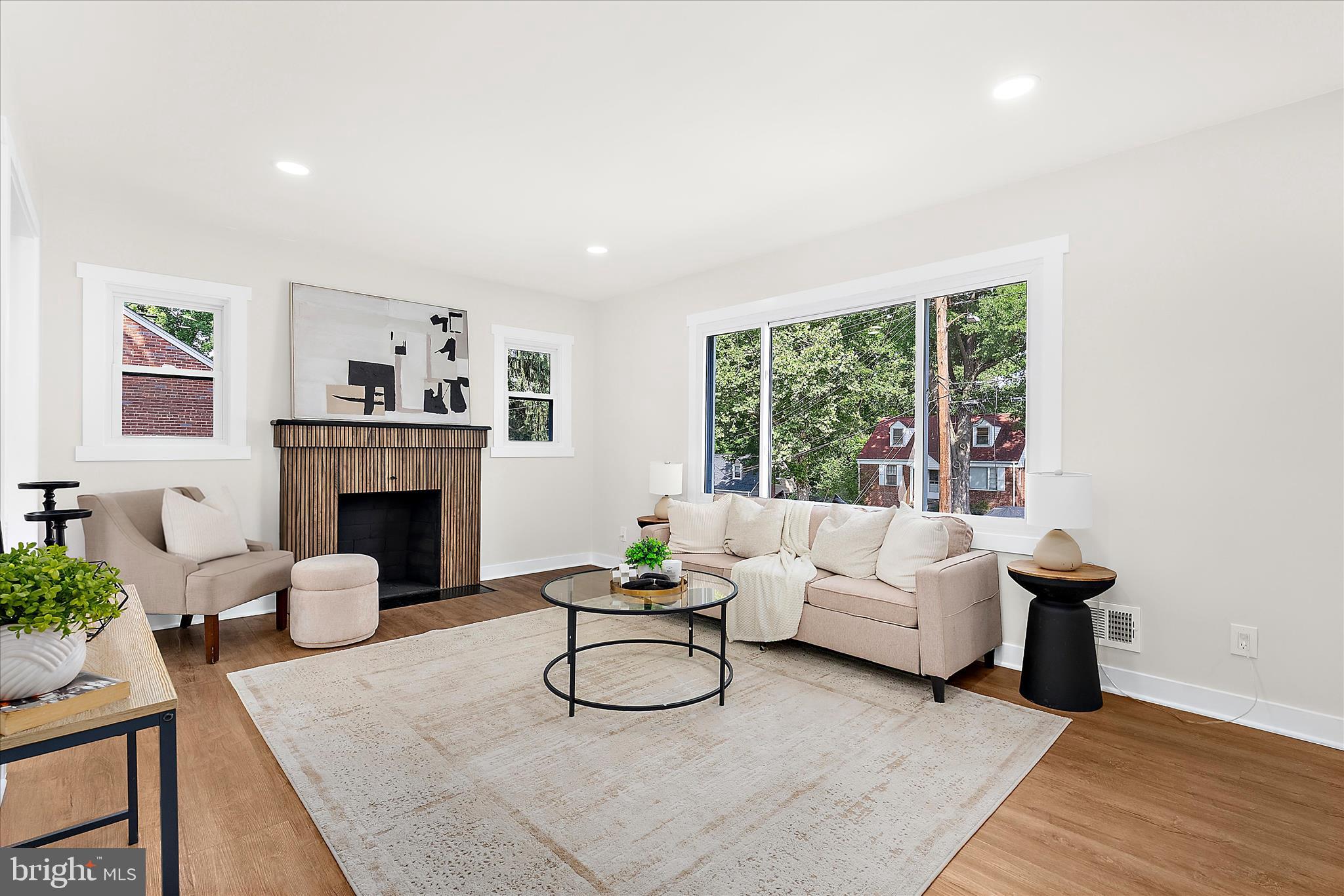 TEMPLE HEIGHTS - Residential