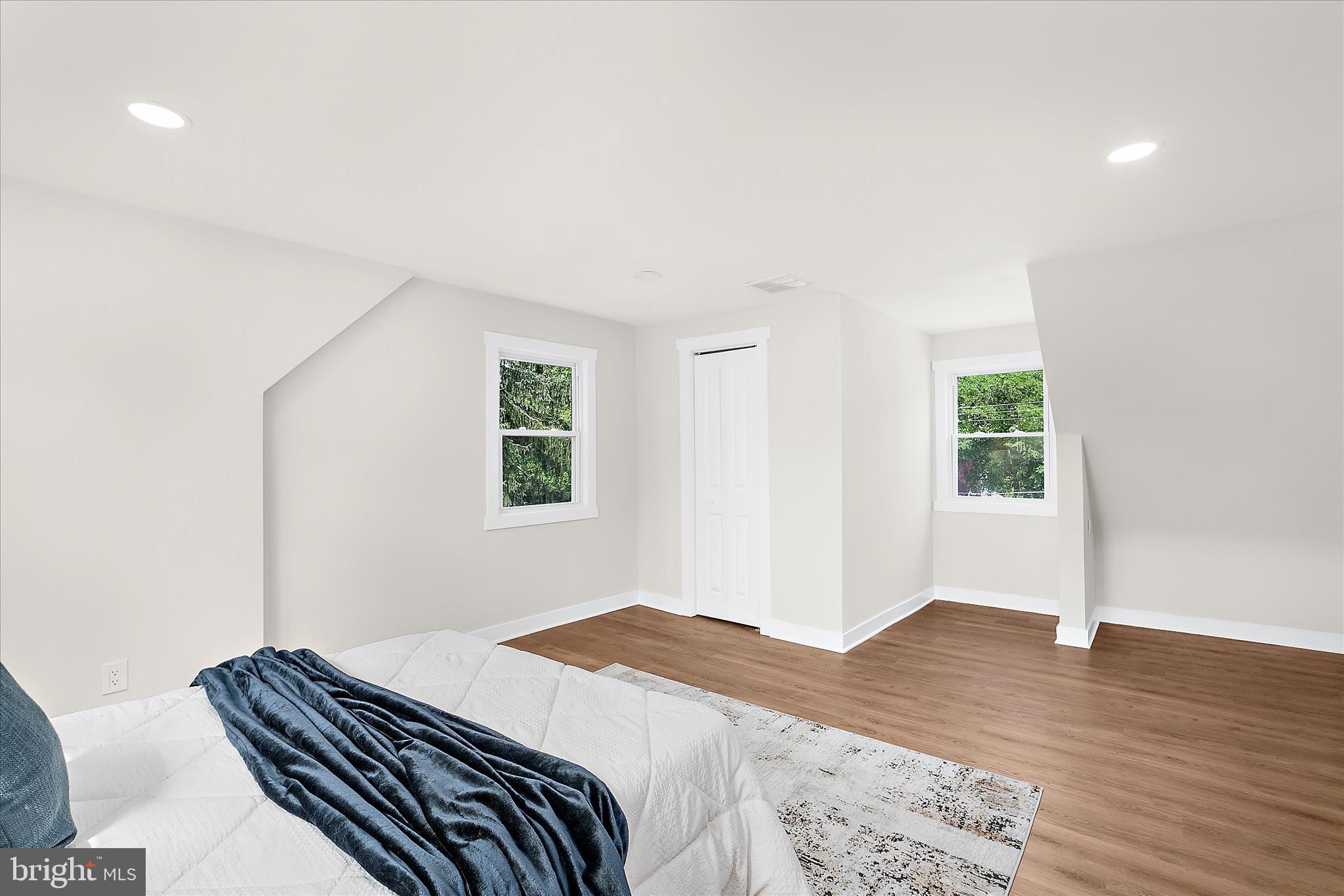 TEMPLE HEIGHTS - Residential