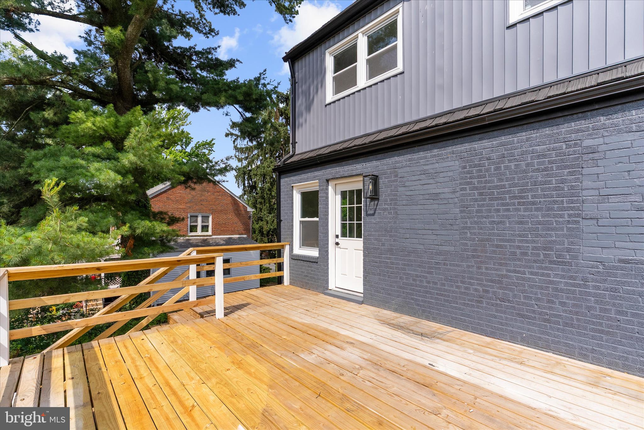 TEMPLE HEIGHTS - Residential