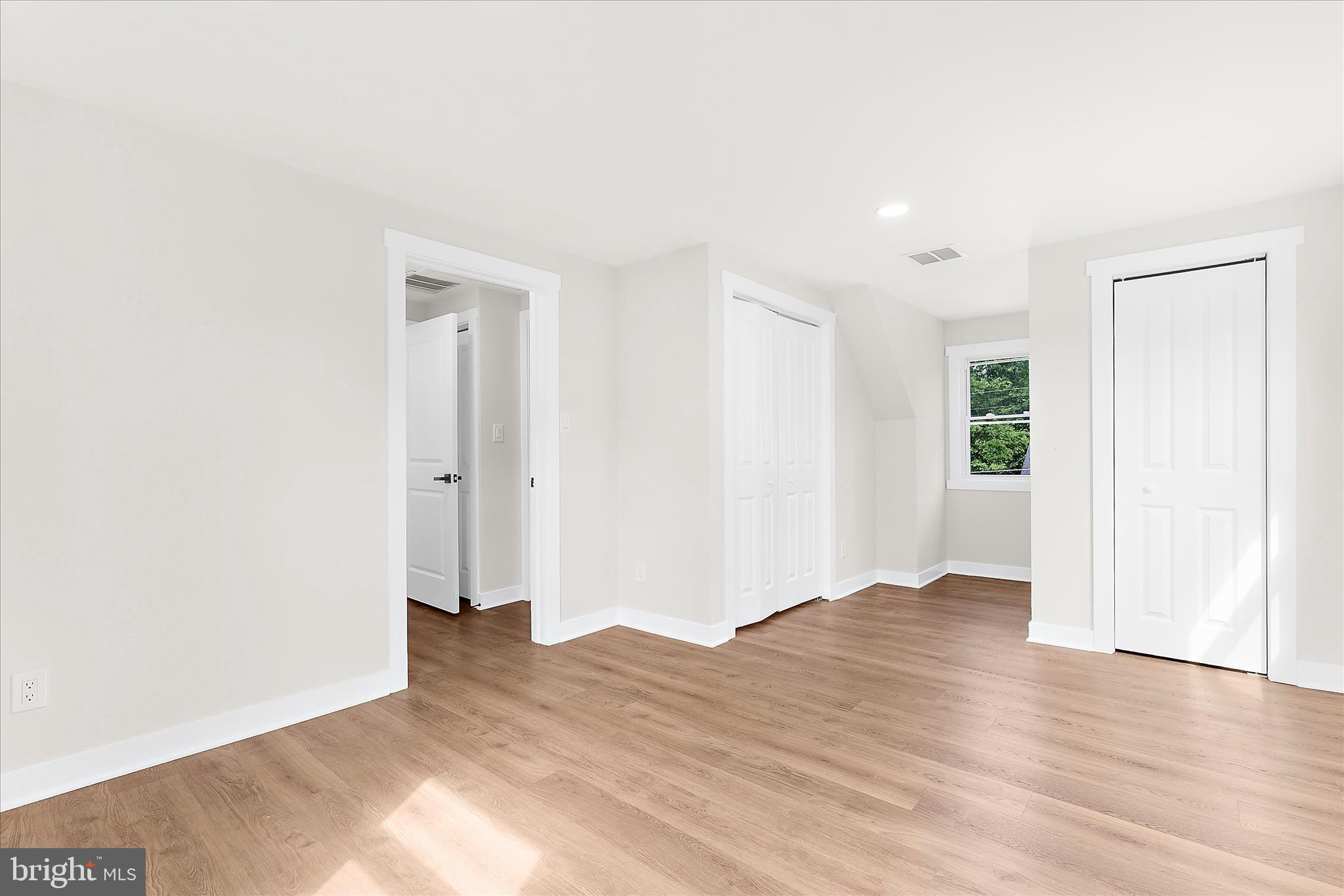 TEMPLE HEIGHTS - Residential